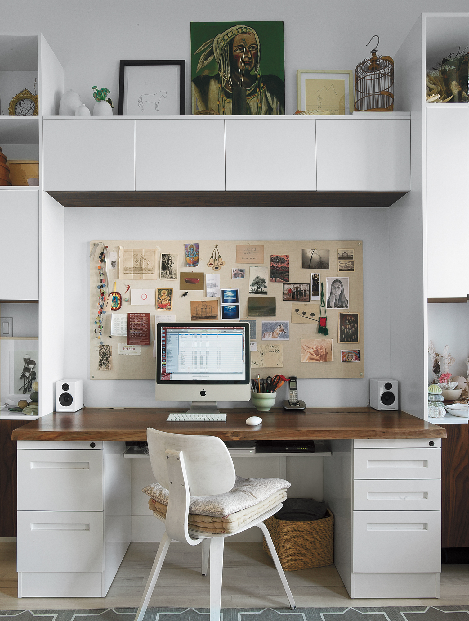 white-brown-desk