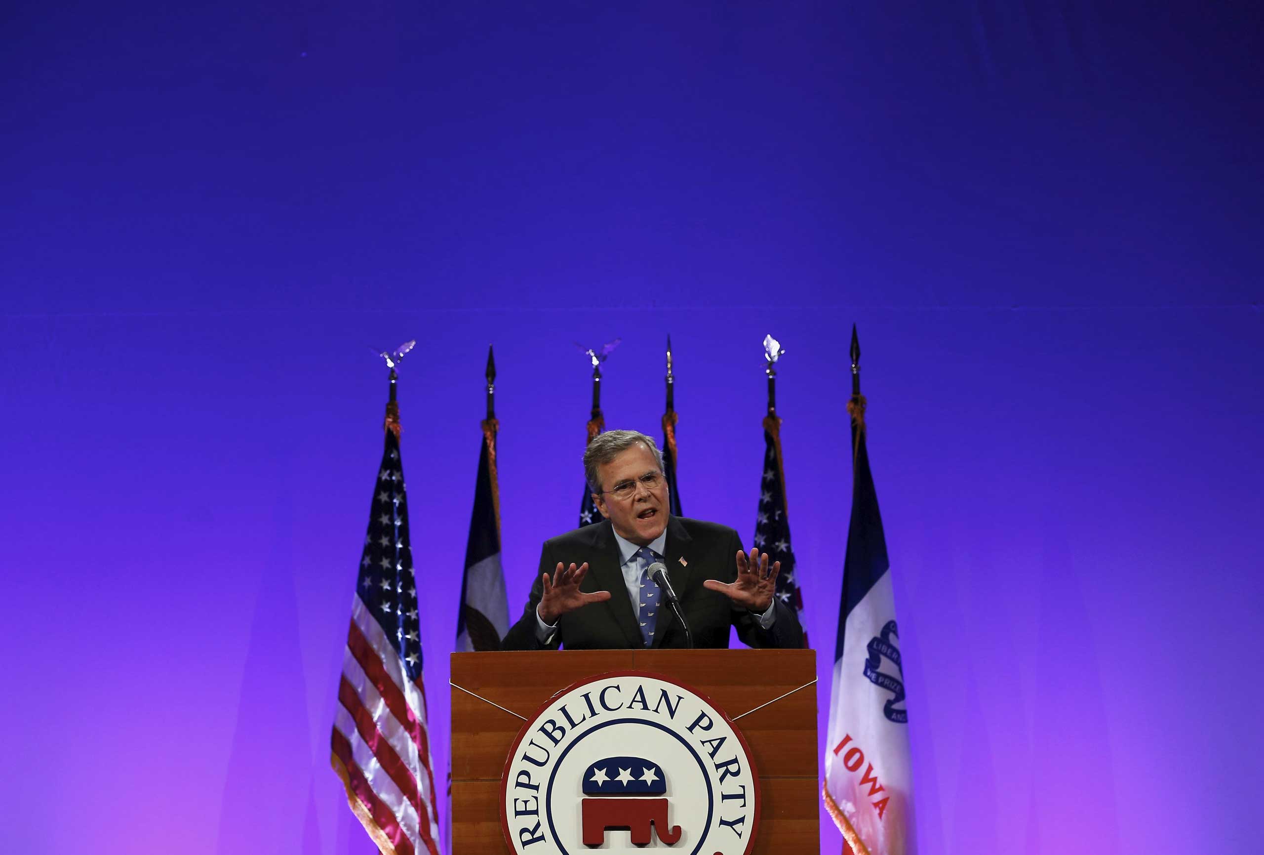 Former Florida Governor Jeb Bush speaks at the Republican Party of Iowa's Lincoln Dinner in Des Moines, Iowa, United States, May 16, 2015. (Jim Young—Reuters)