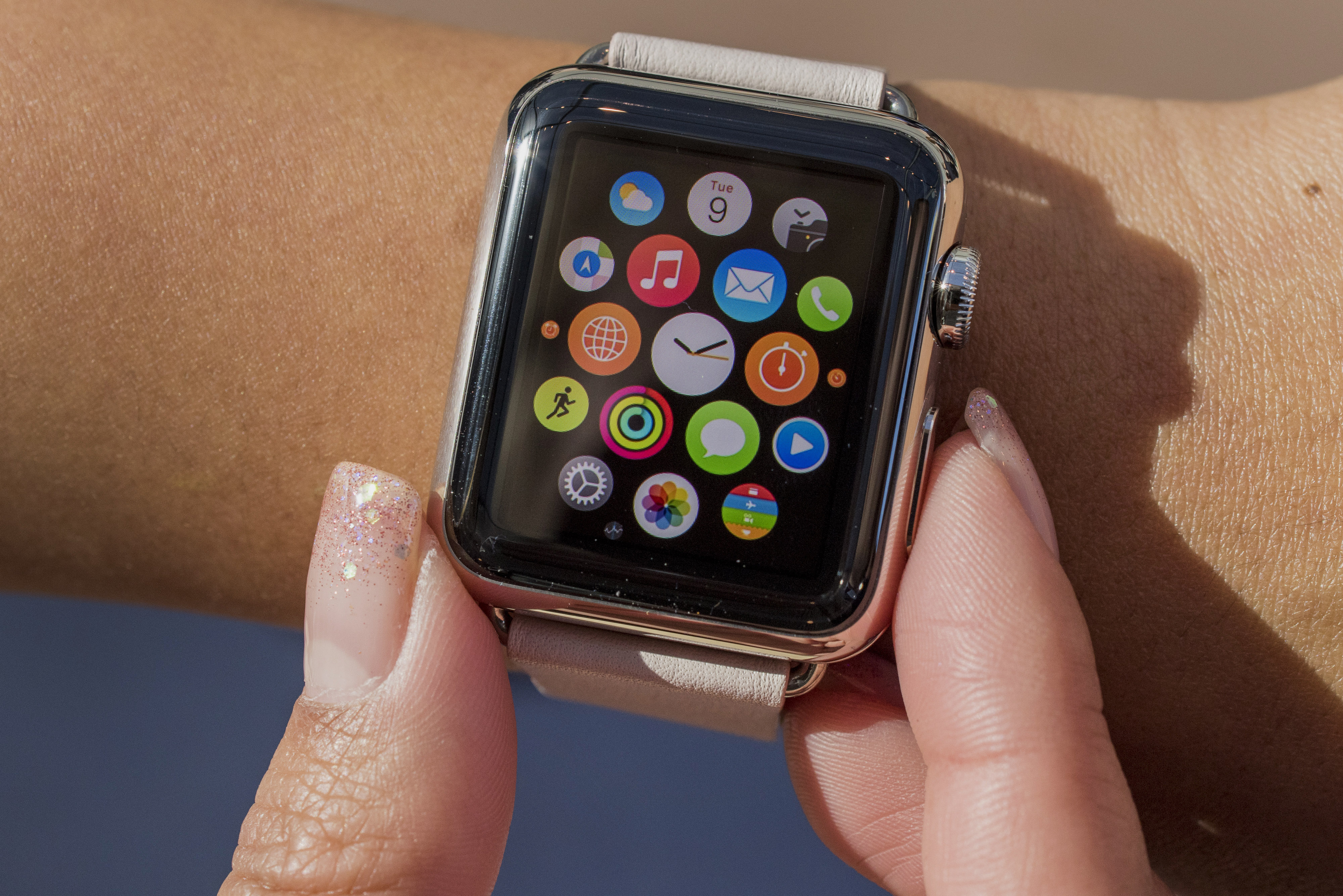 Apple Watch: Consumer Reports Ranks Apple Watch as Top Smartwatch | Time