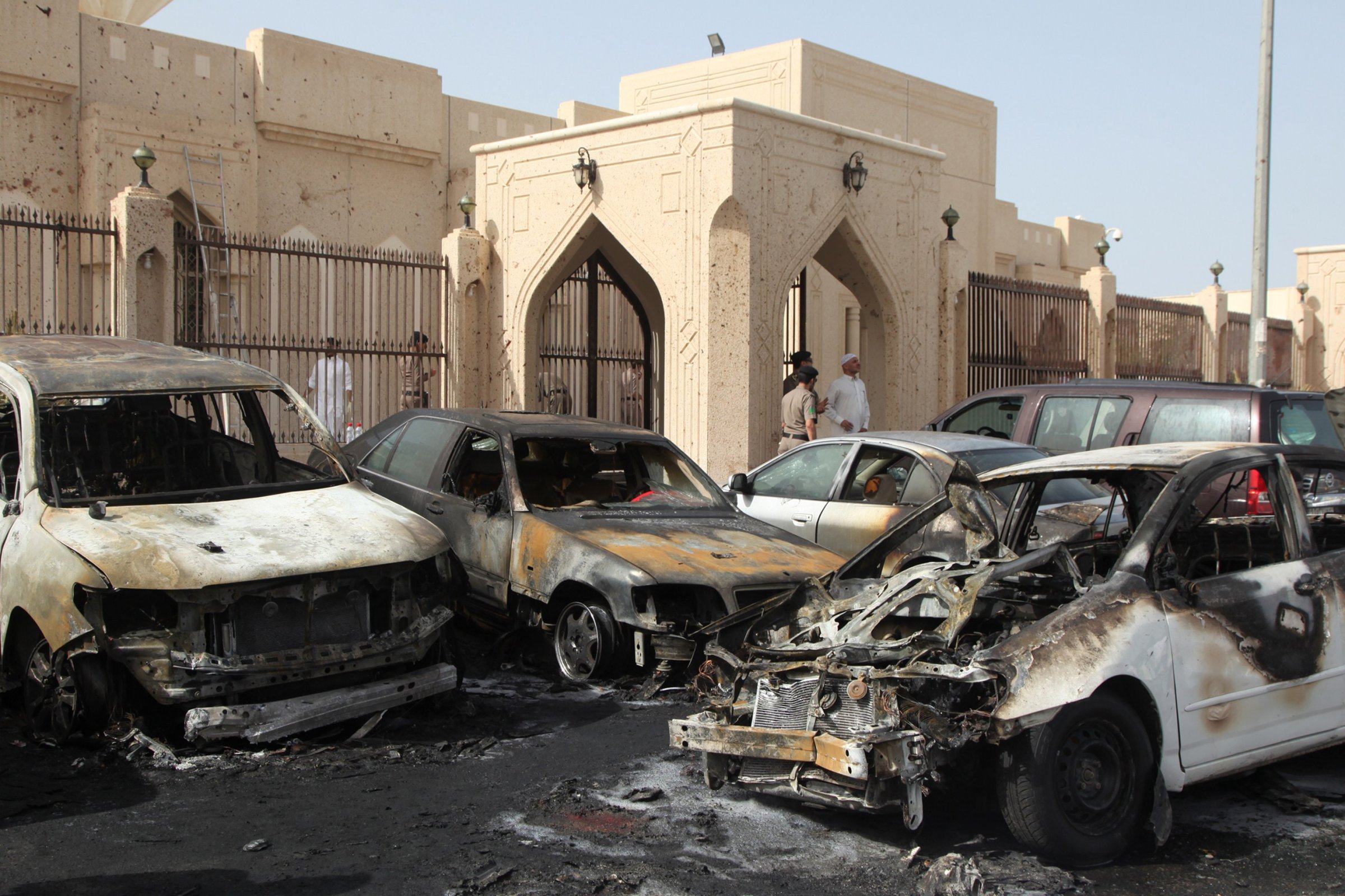 saudi arabia dammam mosque attack