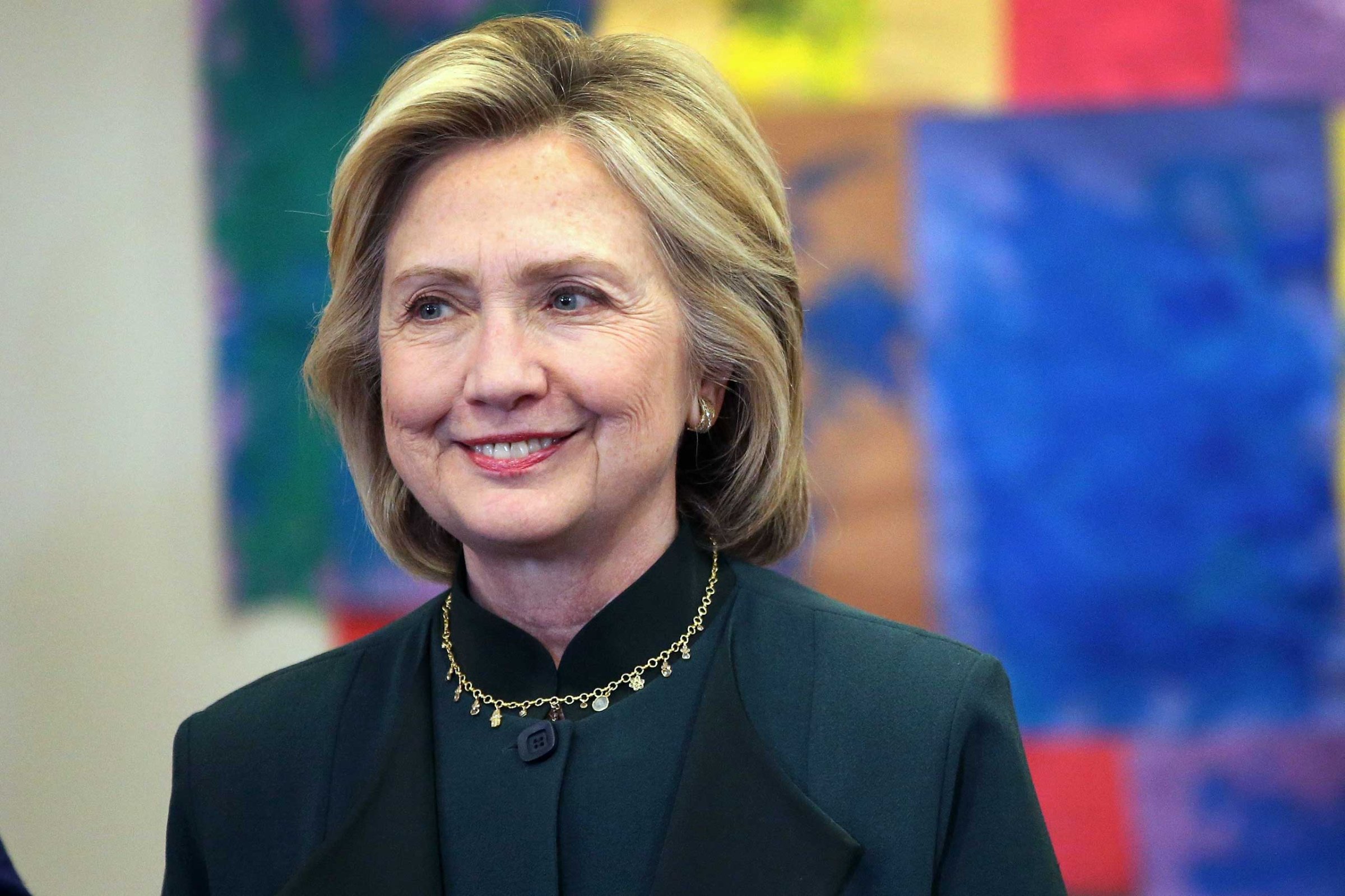 Democratic presidential hopeful and former Secretary of State Hillary Clinton arrives for a meeting with parents and child care workers at the Center for New Horizons in Chicago on May 20, 2015.