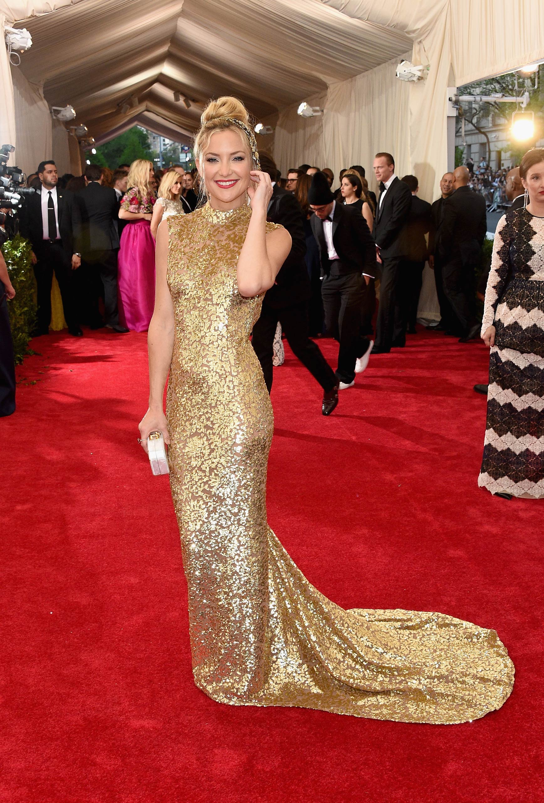 Kate Hudson attends the  China: Through The Looking Glass  Costume Institute Benefit Gala at the Metropolitan Museum of Art on May 4, 2015 in New York.