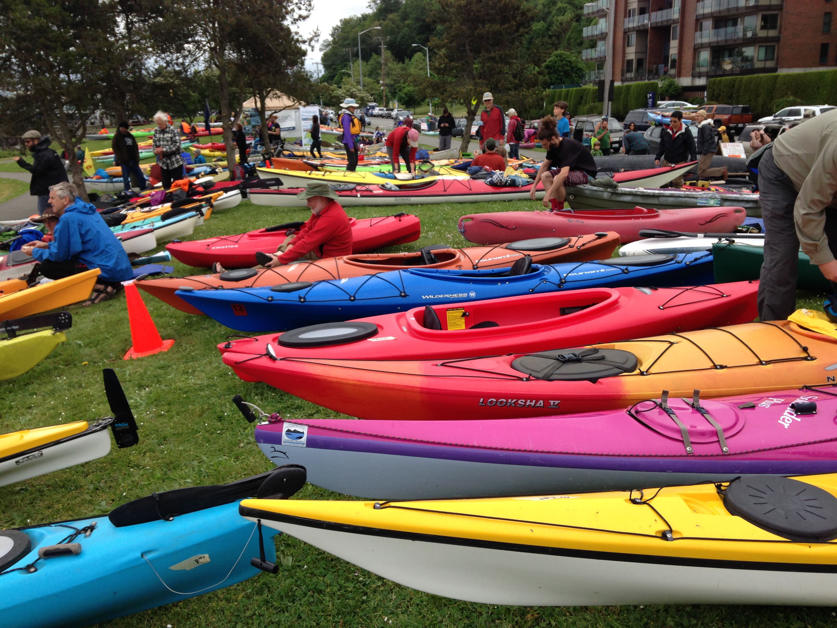 Activists who oppose Royal Dutch Shell's plans to drill for oil in the Arctic Ocean prepare their kayaks for the "Paddle in Seattle" protest on May 16, 2015, in Seattle. (Martha Bellisle—AP)