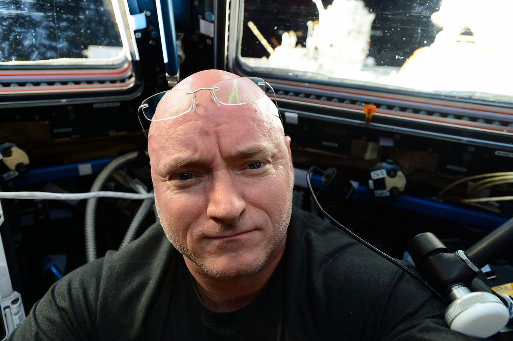 #Philae, I'm happy to hear I'm not the only one awake out here. #YearInSpace  - via Twitter on June 14, 2015
