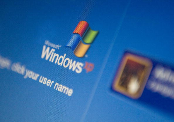Microsoft Windows XP log-in screen.