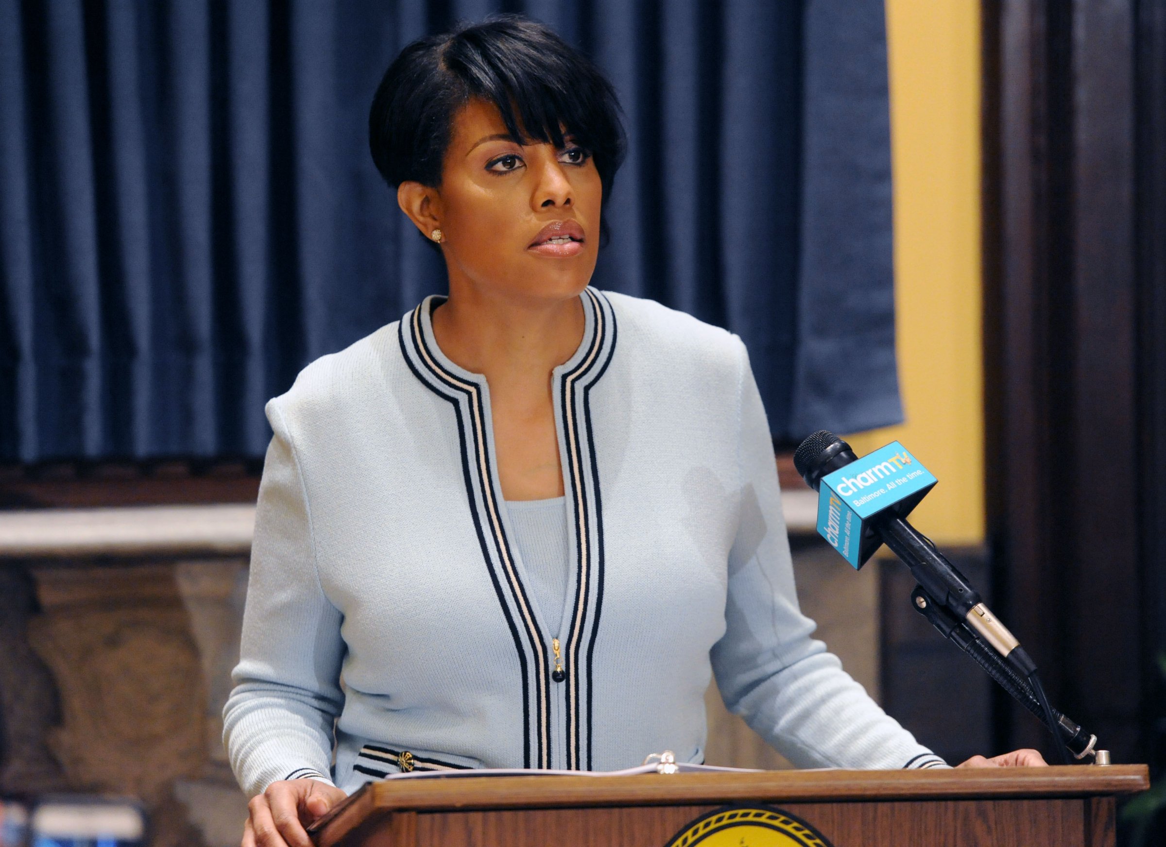 Mayor Stephanie Rawlings-Blake holds a news conference on Wednesday, May 6, 2015 in Baltimore.  The mayor called on U.S. government investigators to look into whether this city's beleaguered police department uses a pattern of excessive force or discriminatory policing. Rawlings-Blake's request came a day after new Attorney General Loretta Lynch visited the city and pledged to improve the police department.  (Kim Hairston/The Baltimore Sun via AP)  WASHINGTON EXAMINER OUT