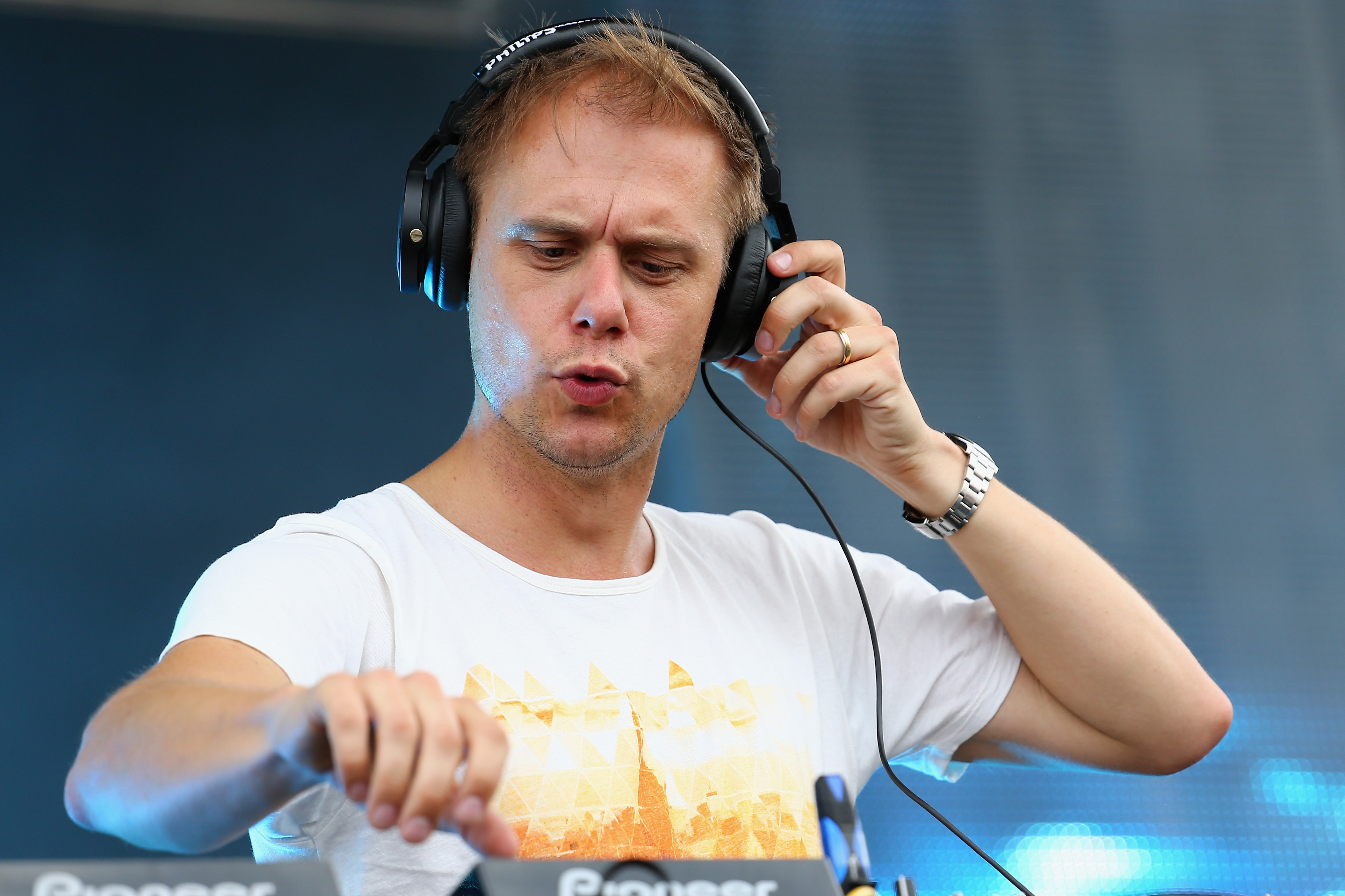 Armin van Buuren performs in the infield prior to the 140th running of the Preakness Stakes at Pimlico Race Course on May 16, 2015 in Baltimore. (Maddie Meyer—Getty Images)