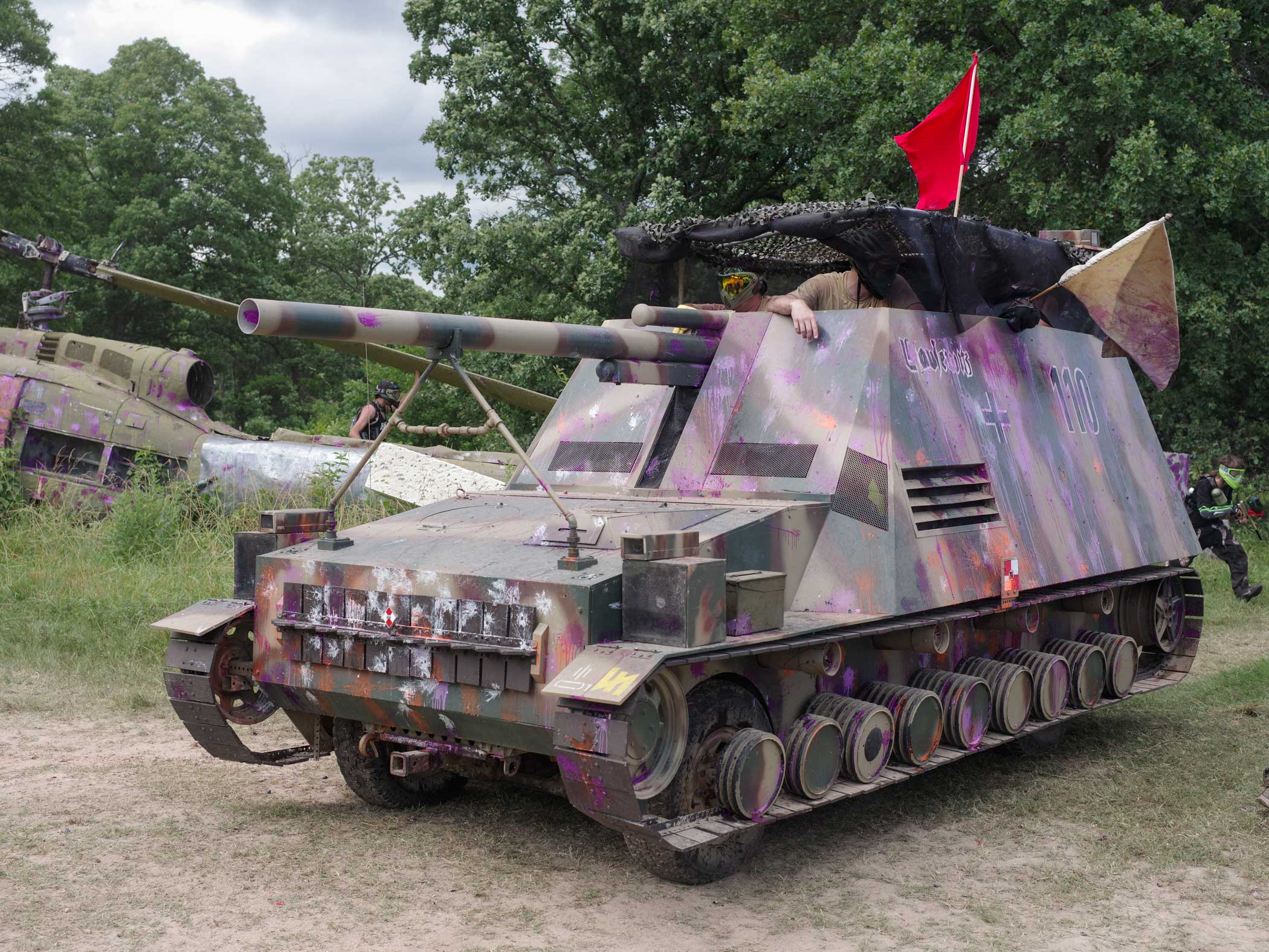 A German  Tank Destroyer.  The two opposing sides each have a team of tanks and tank destroyers to participate in the action. Some are accurate renderings of real vehicles. This is based on the Nashorn tank destroyer.