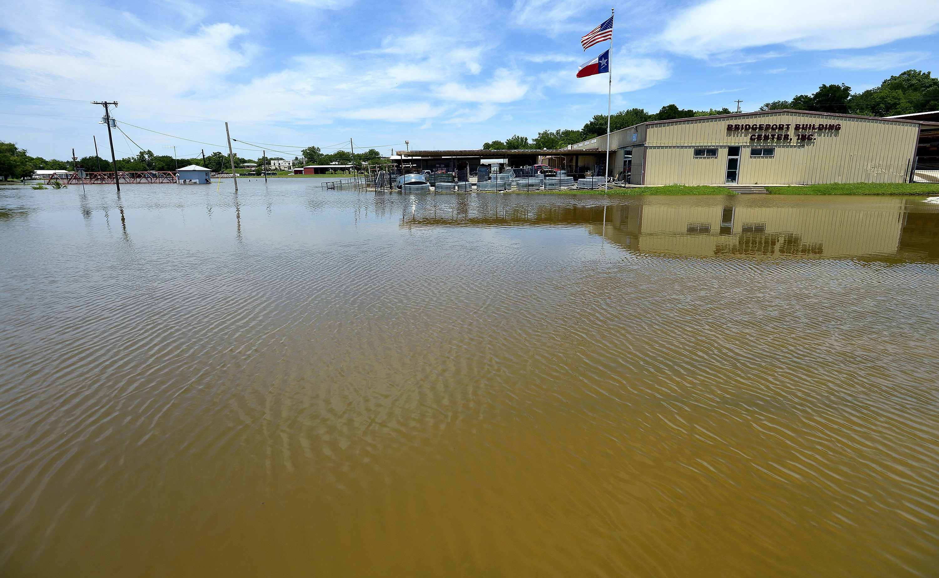 Flood waters surround the Bridgeport Building Center in Bridgeport, Texas, June 1, 2015. (Max Faulkner—Fort Worth Star-Telegram/Getty Images)