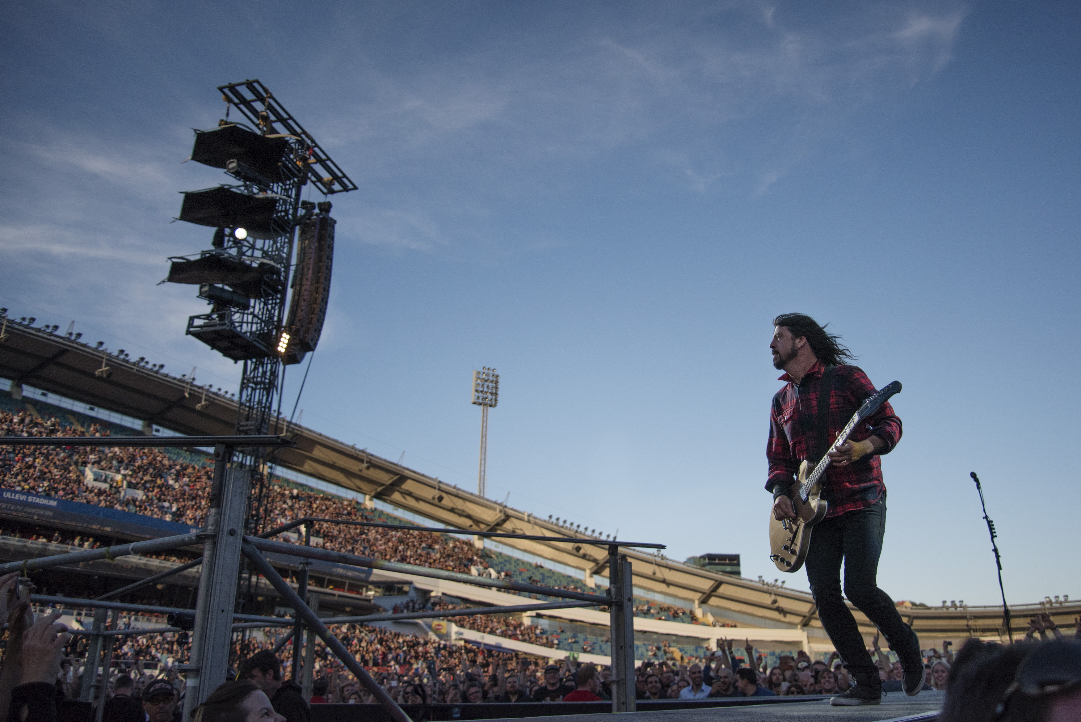 Foo Fighters band member Dave Grohl performs during the band's concert at Nya Ullevi in Gothenburg, Sweden, on June 12, 2015, before falling off the stage. (TT News Agency/Reuters)