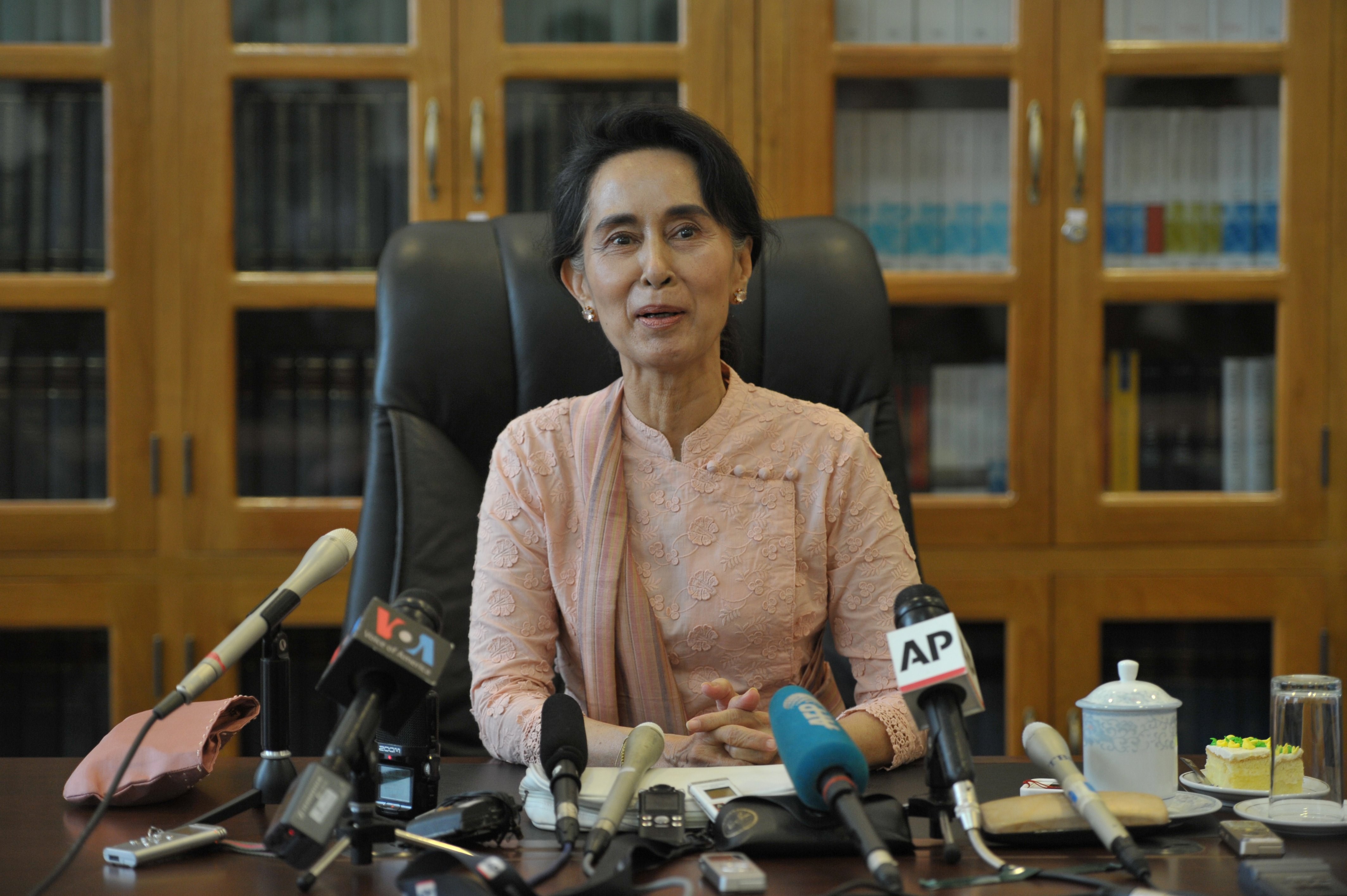 National League for Democracy chairperson Aung San Suu Kyi talks during a press conference at the parliament building in Naypyidaw, Burma, on April 9, 2015 (SOE THAN WIN—AFP/Getty Images)
