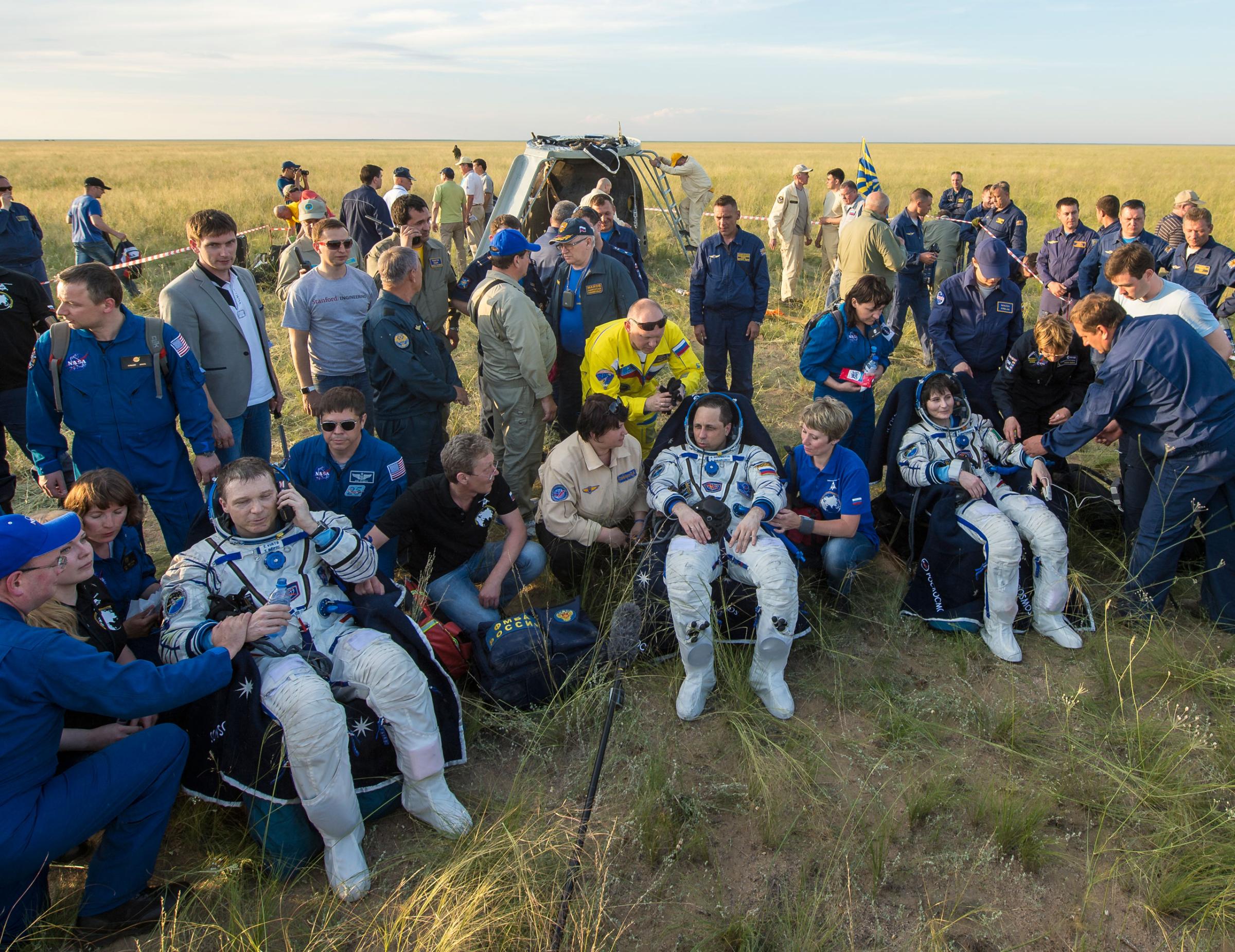 Expedition 43 Soyuz TMA-15M Landing