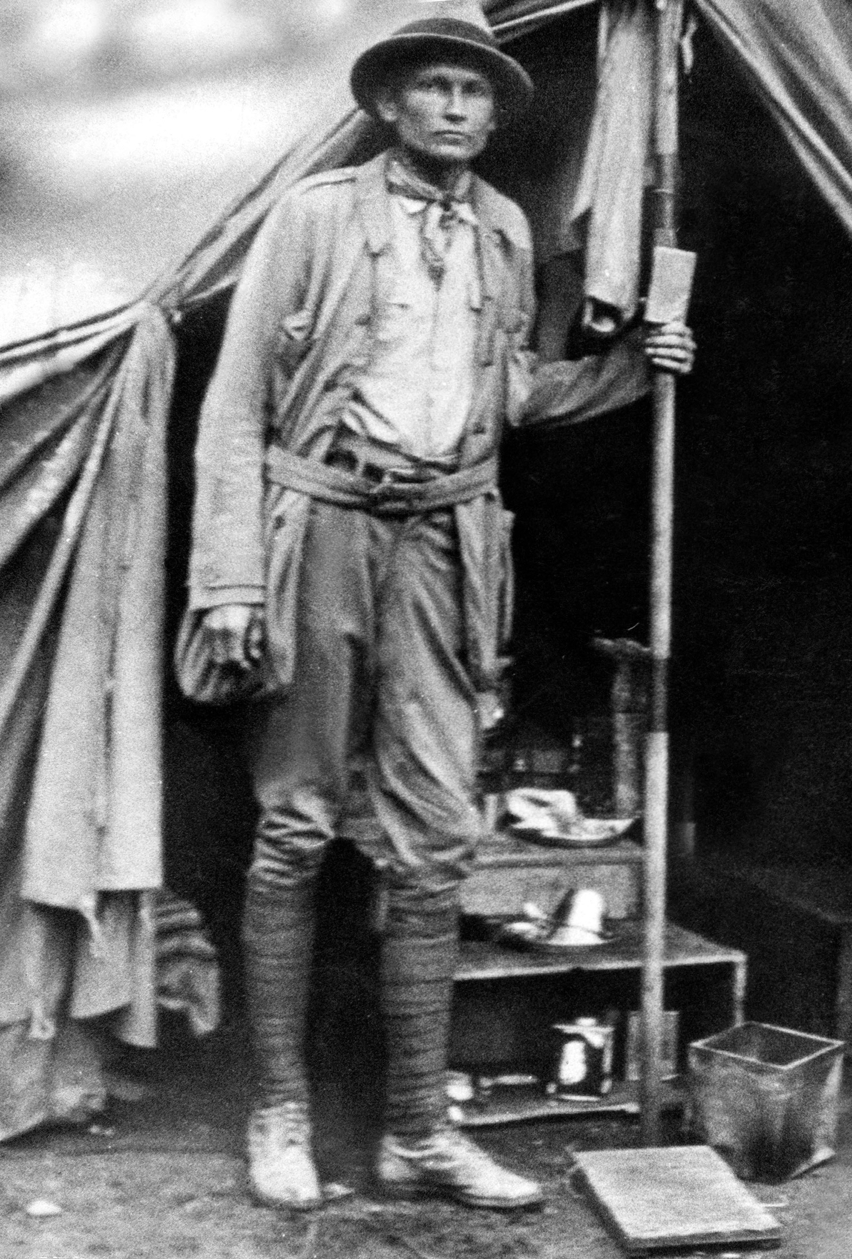 Yale graduate and American explorer Hiram Bingham (1875-1956) who discovered the Machu Picchu in Peru, July 24, 1911. (Apic—Getty Images)