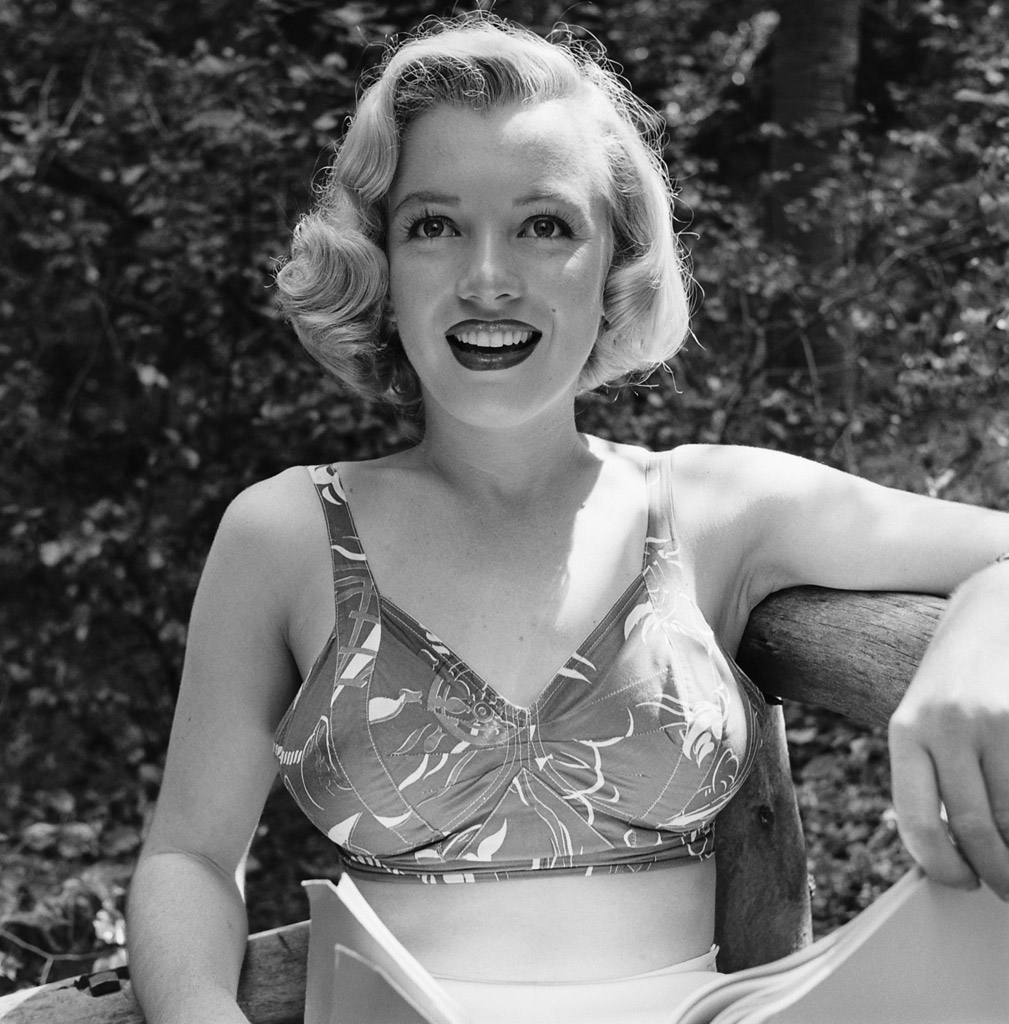 Marilyn Monroe in Griffith Park in Los Angeles, California, 1950.