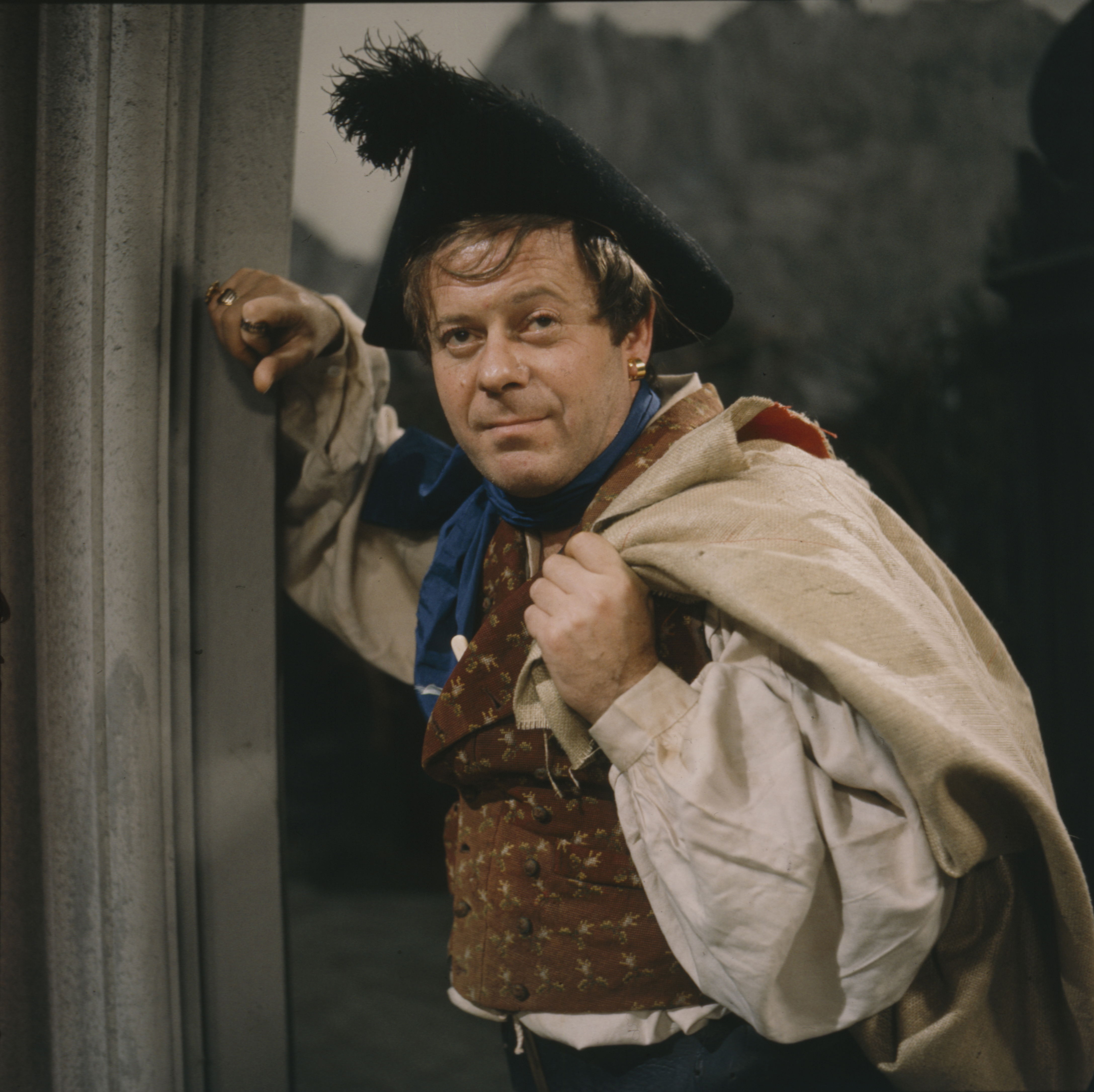 British actor Aubrey Morris pictured in a scene from the television drama 'Carmilla' in 1967. (Popperfoto/Getty Images)