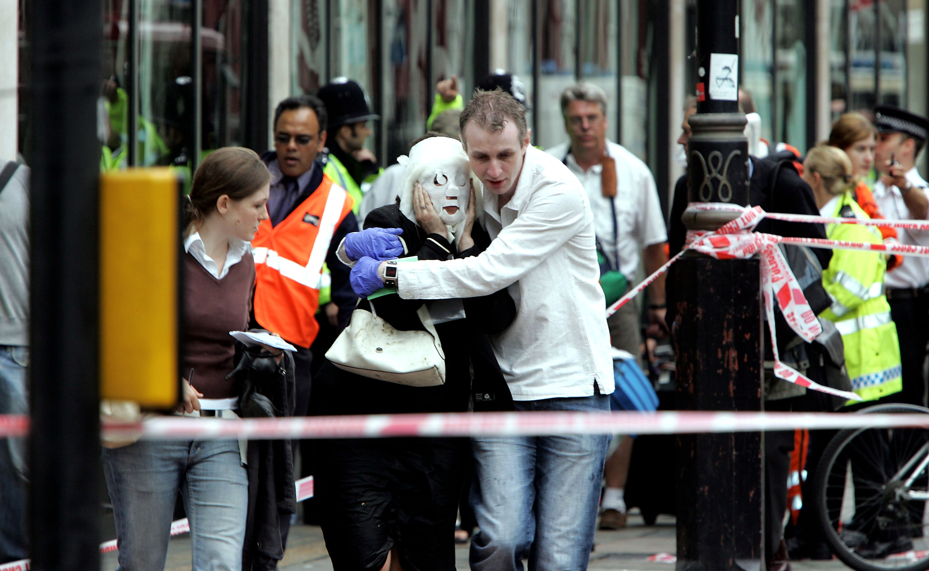 1 июля 2005. Взрывы в Лондоне (07.07.2005 и 21.07.2005, Великобритания). Террористическая атака в Лондоне 2005.