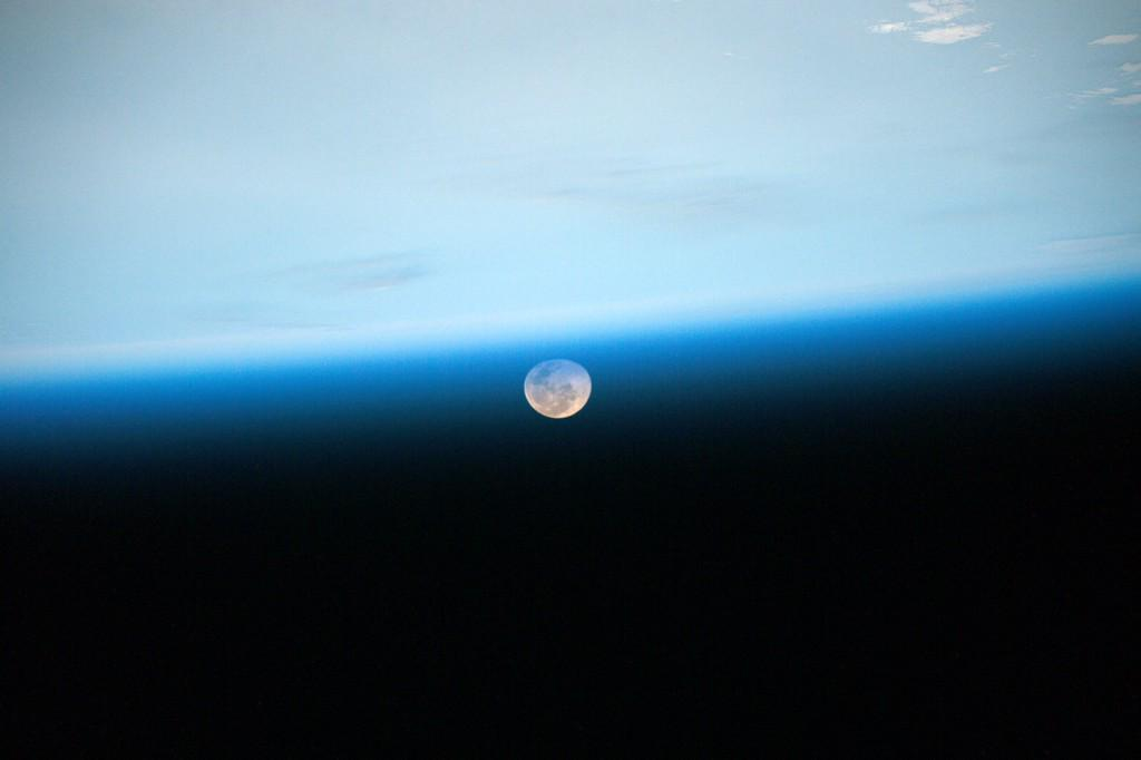 Day 97. Good night, Moon. Good night from @Space_Station! #YearInSpace  - via Twitter on July 2, 2015