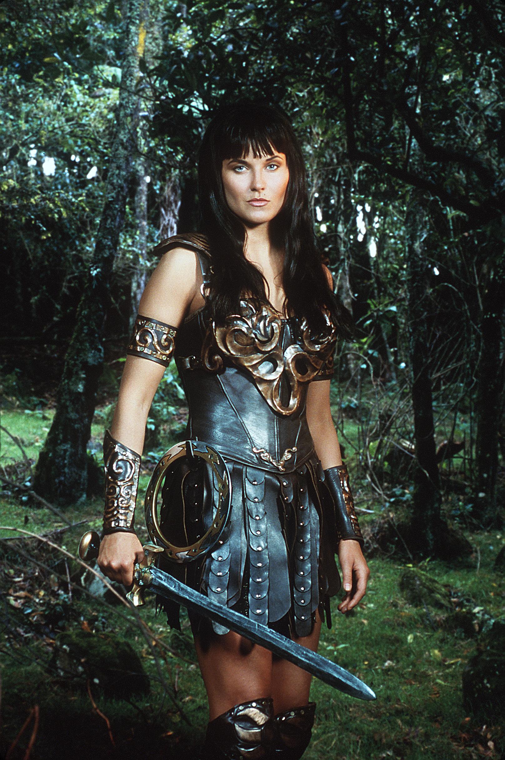 Lucy Lawless Stars In Xena: Warrior Princess Photo Universal International Television