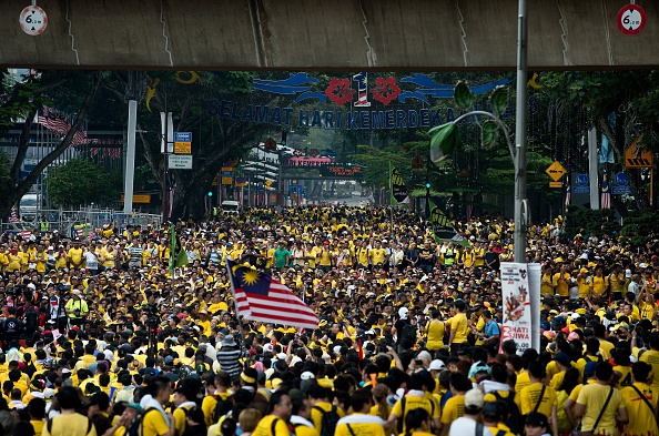 Protesters gather near Merdeka Square during an antigovernment rally in Kuala Lumpur on Aug. 29, 2015 (Manan Vatsyayana—AFP/Getty Images)