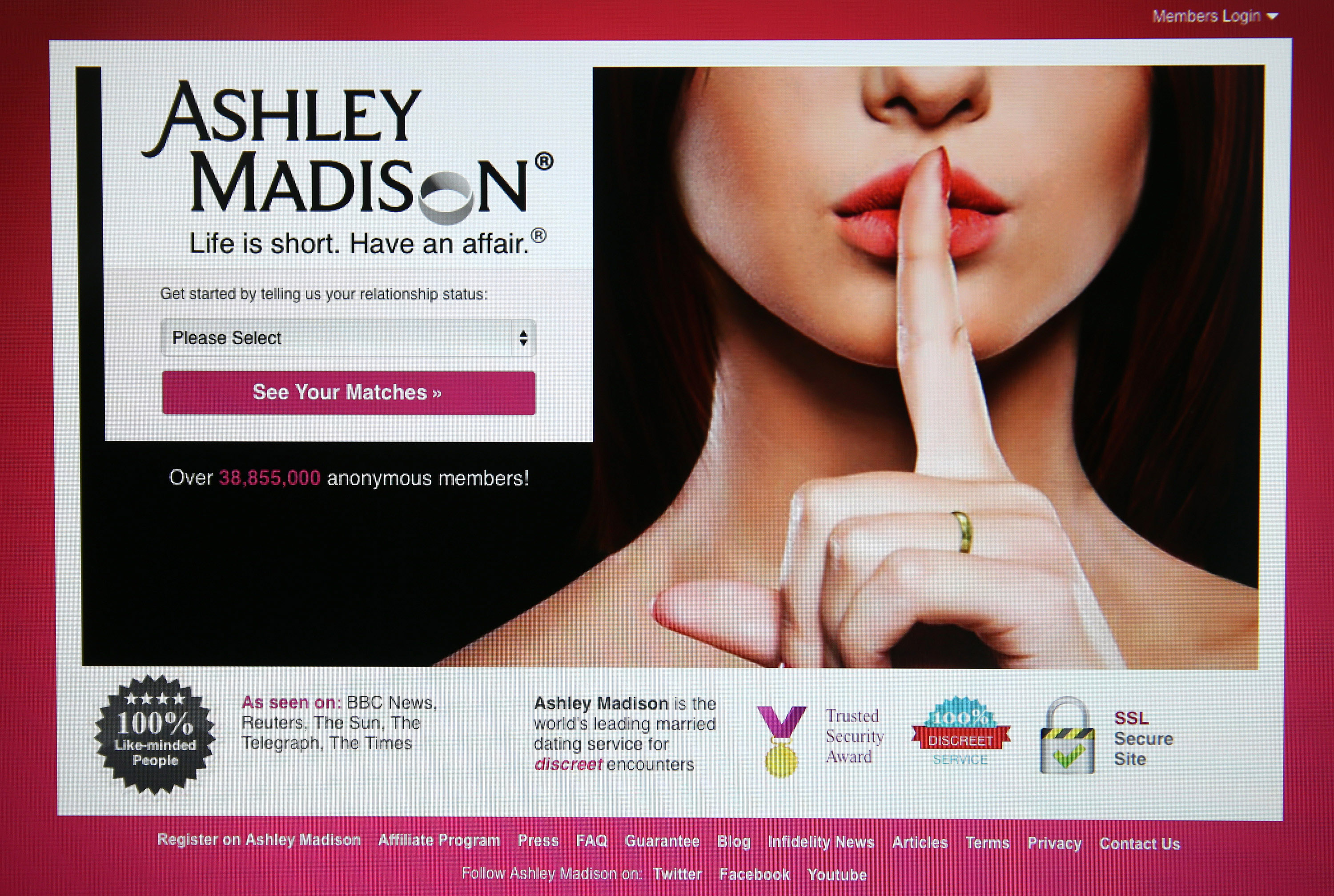 The Ashley Madison website is displayed on Aug. 19, 2015, in London, England. (Carl Court—Getty Images)