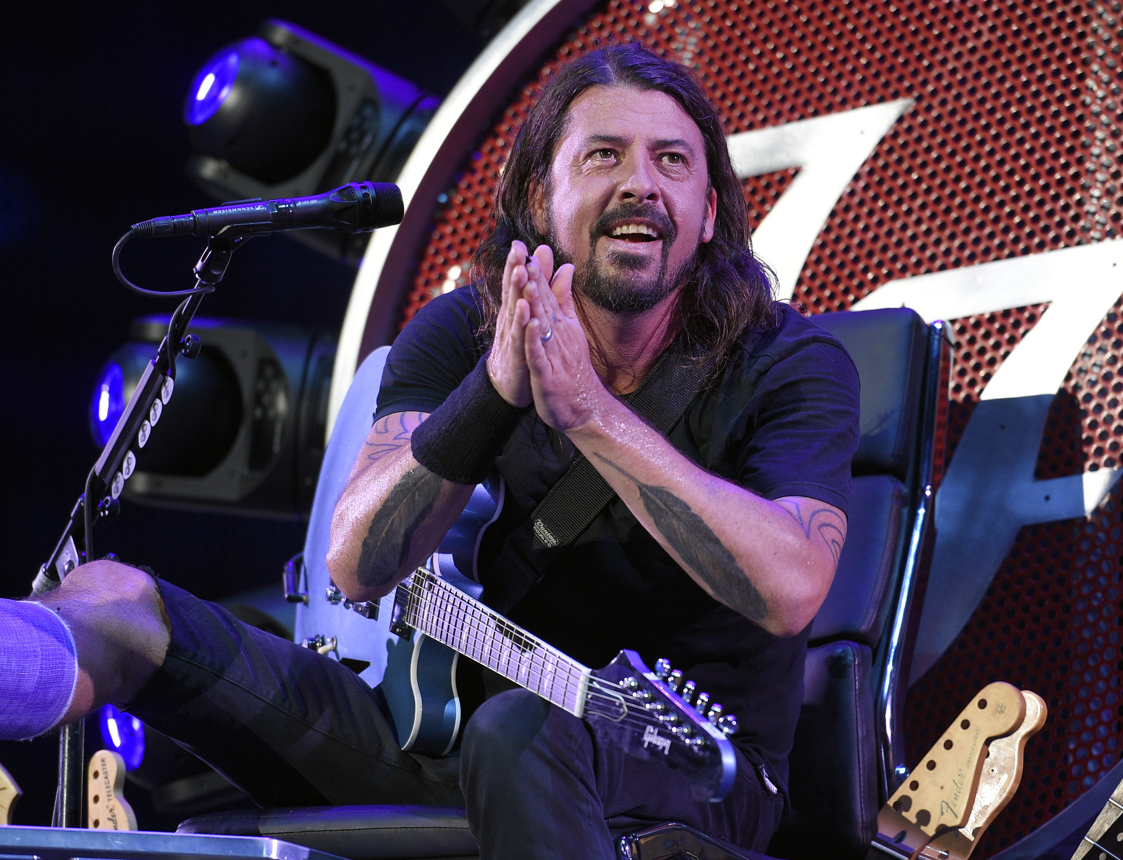 The Foo Fighters' Dave Grohl performs at RFK Stadium on July 4, 2015, in Washington. (Nick Wass—Invision/AP)