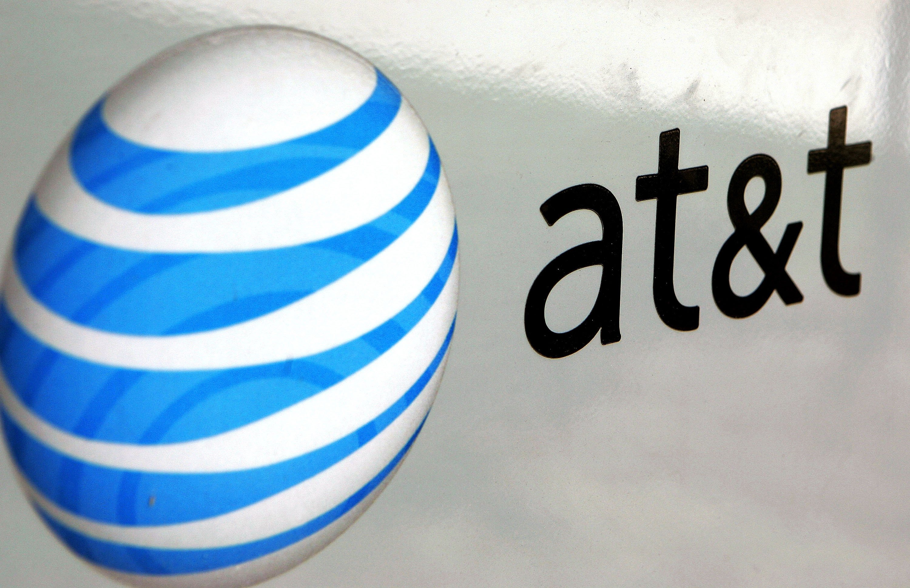 An AT&T logo is displayed on an AT&T truck July 25, 2006 in Park Ridge, Illinois. (Tim Boyle/Getty Images)