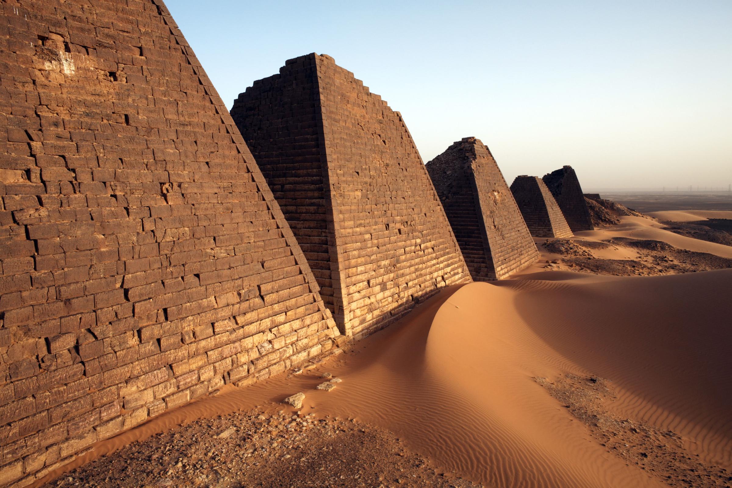 sudanese-pyramids
