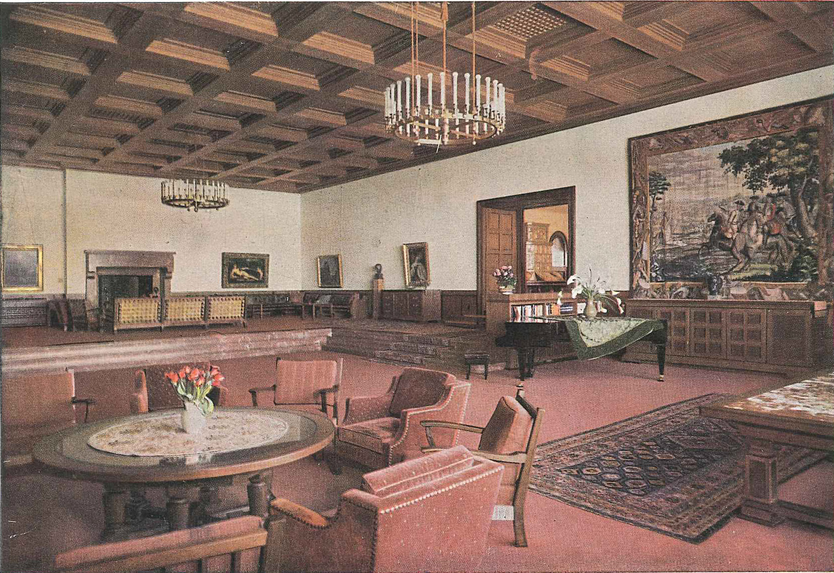 Heinrich Hoffmann, postcard of the Great Hall, 1936.