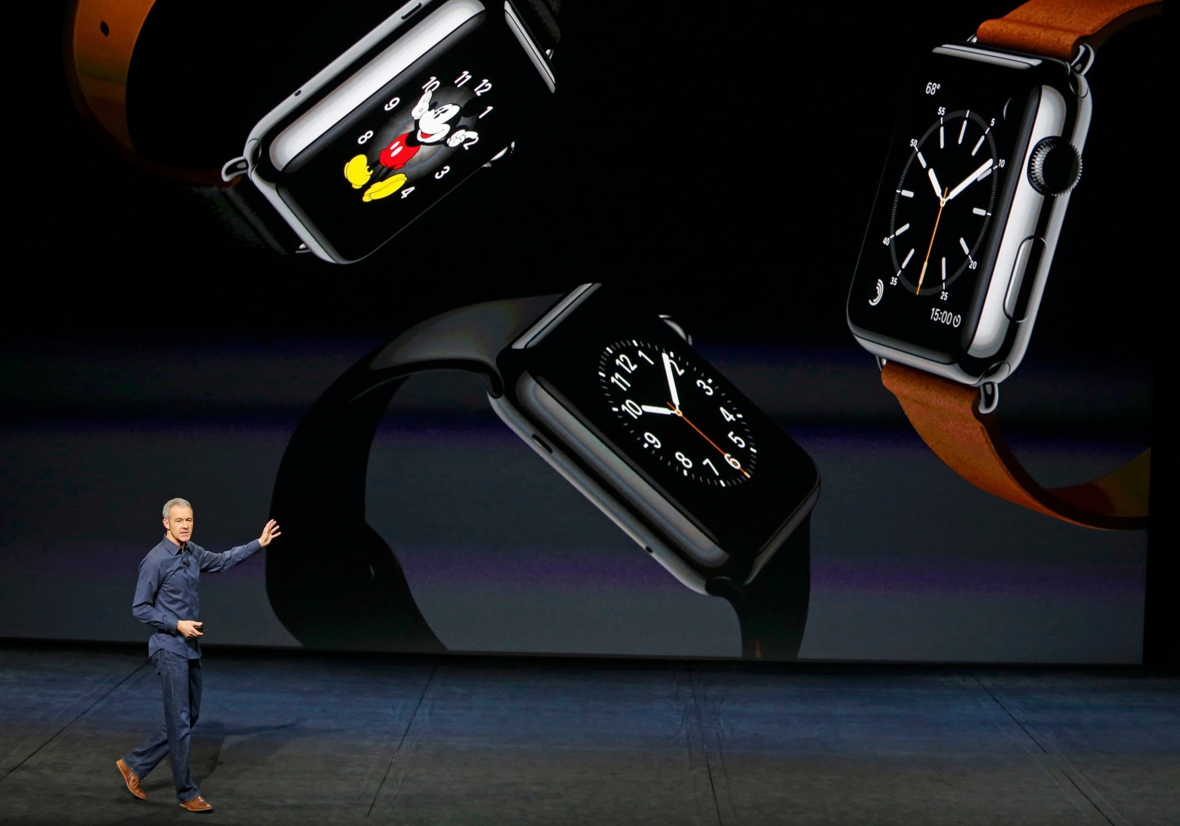 Jeff Williams Apple's senior vice president of Operations, speaks about new finishes for the Apple Watch during an Apple media event in San Francisco, California