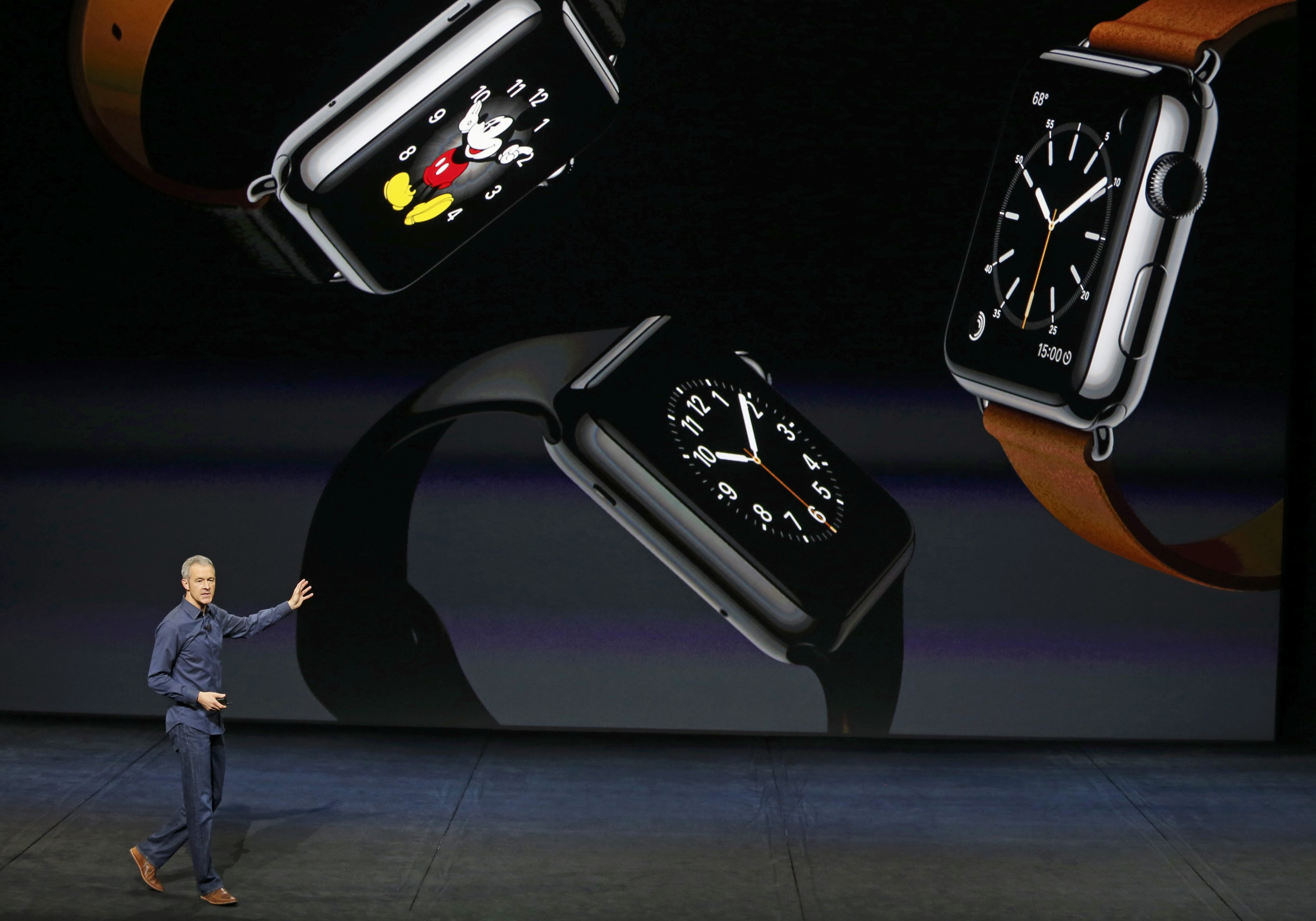 Jeff Williams Apple's senior vice president of Operations, speaks about new finishes for the Apple Watch during an Apple media event in San Francisco, on Sept. 9, 2015. (Beck Diefenbach—Reuters)