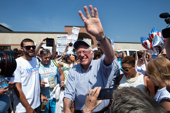Bernie Sanders greets supporters at the Labor Day Parade in Milford, N.H., on Sept. 7, 2015 (Kayana Szymczak—Getty Images)