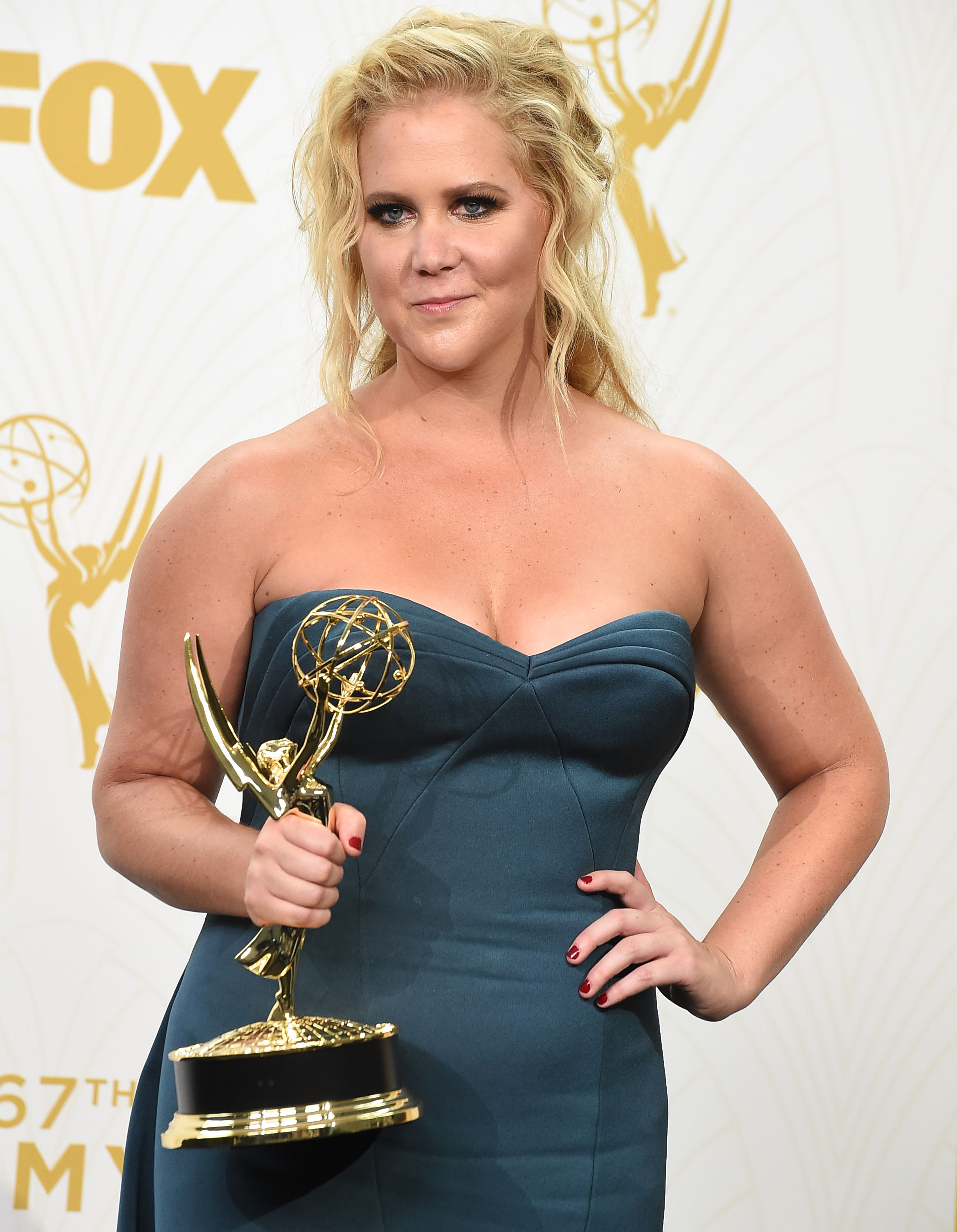 Amy Schumer poses at the 67th Annual Primetime Emmy Awards at Microsoft Theater on September 20, 2015 in Los Angeles, California. (Steve Granitz&mdash;WireImage/Getty Images)