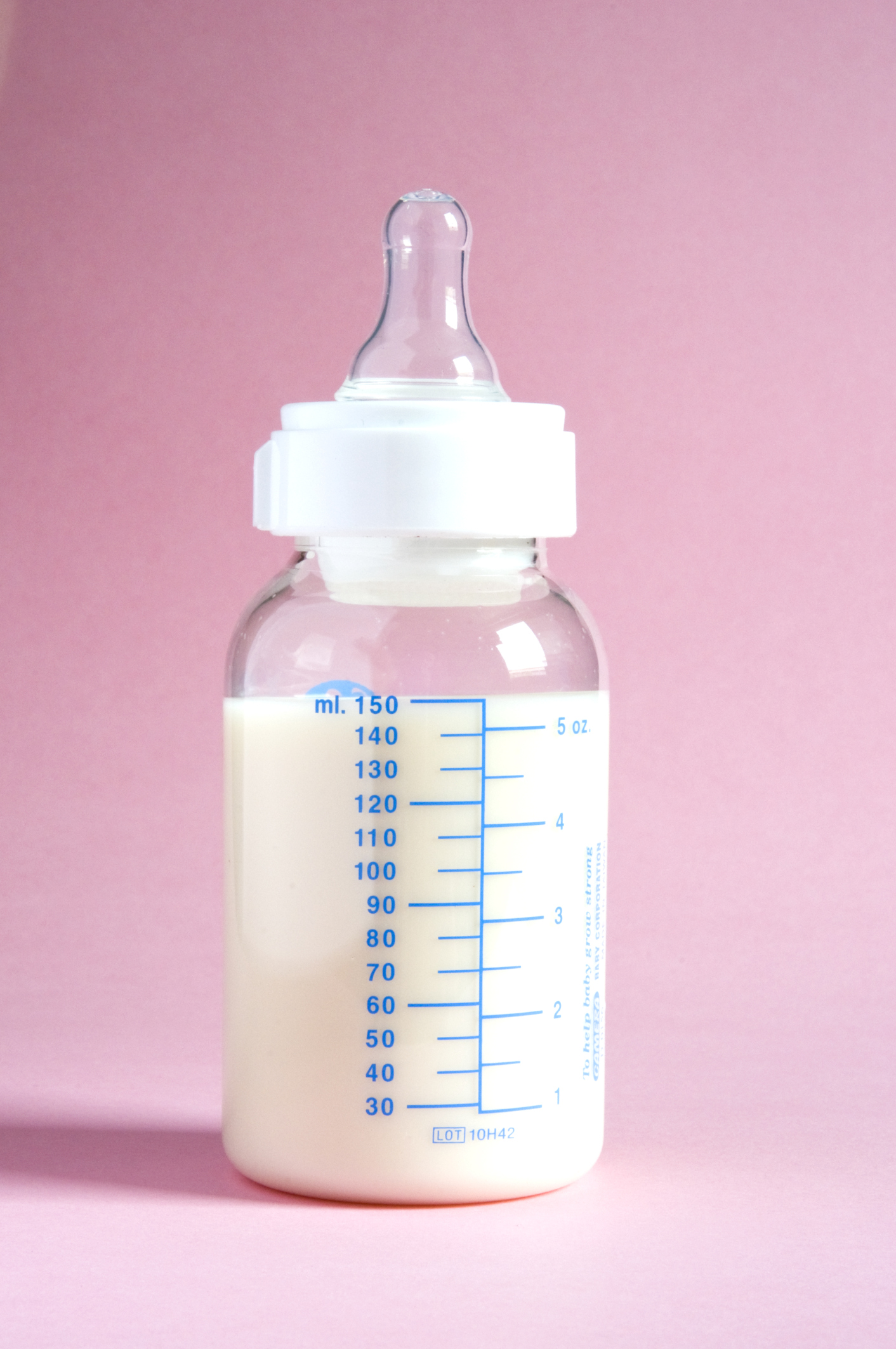 baby-bottle-milk