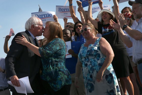 Bernie Sanders - Career in Pictures