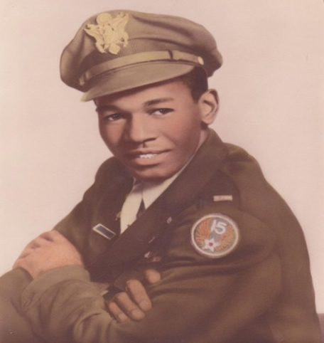 Tuskegee Airman, Lt. Calvin J. Spann in uniform. (Jersey City Free Public Library)