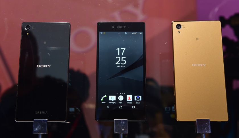 Newly released Sony Xperia Z5 smartphones. (JOHN MACDOUGALL&mdash;AFP/Getty Images)