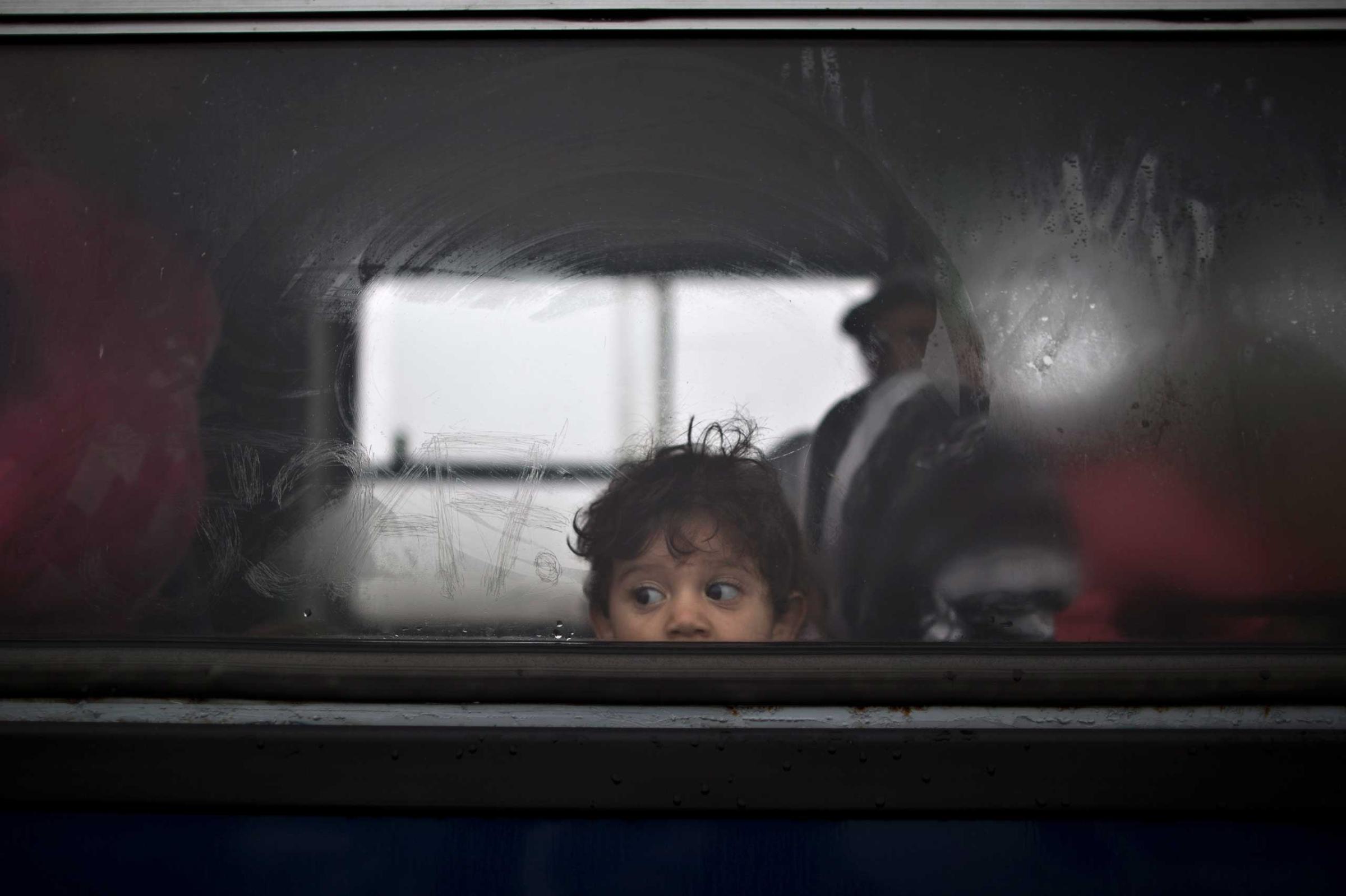 Hungary Migrants refugees children