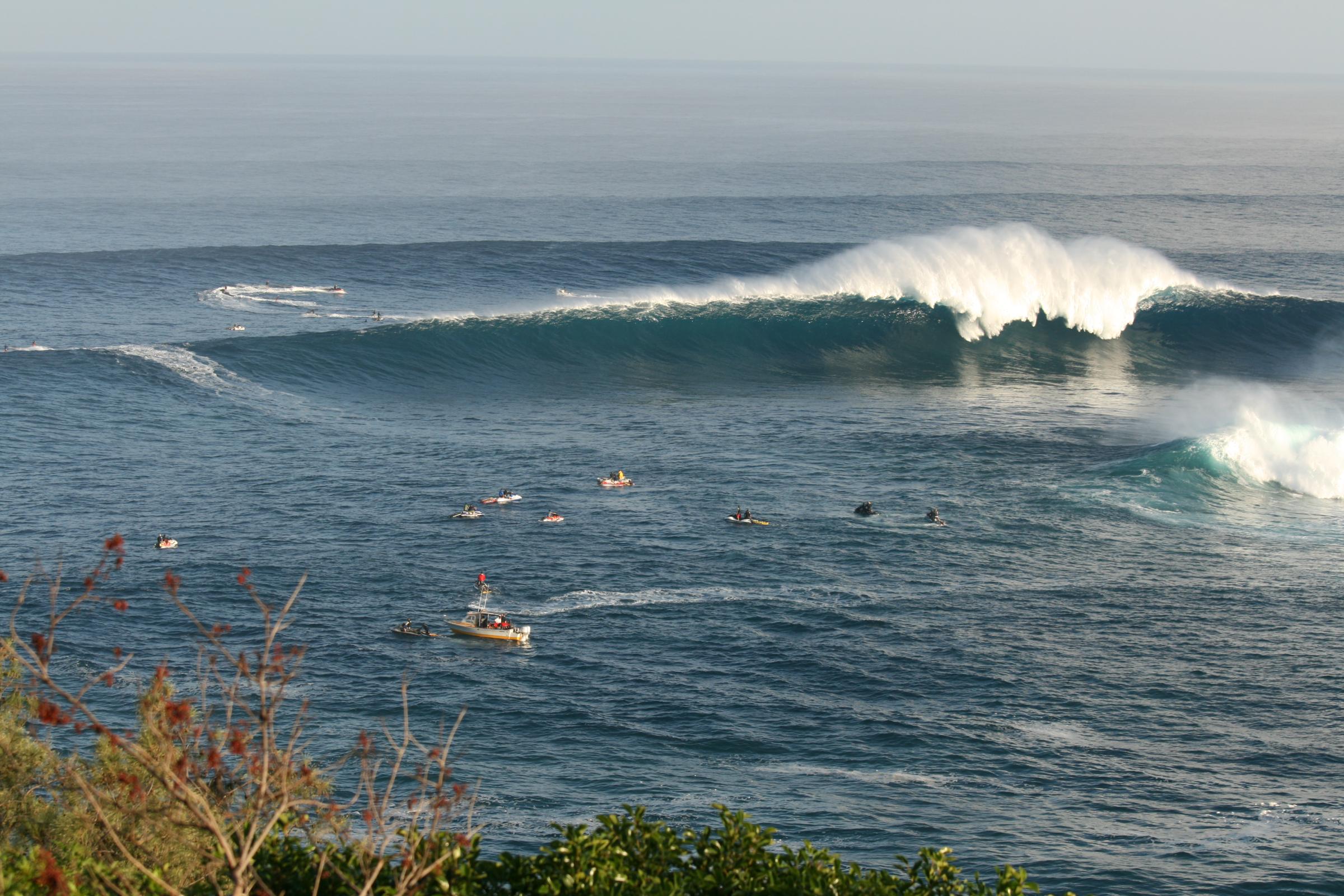 Biggest Surfing Winter Swell In Past Six Years Hits Hawaii