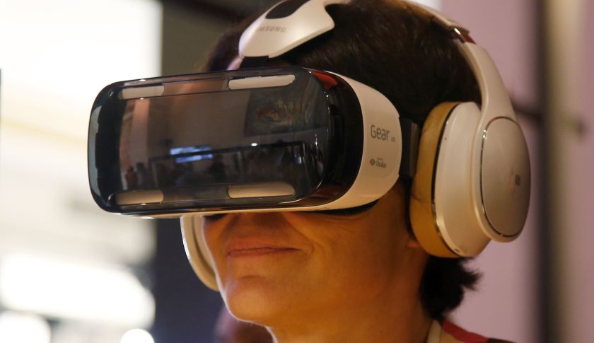 Oculus-powered Samsung Gear VR headset. (© Charles Platiau / Reuters&mdash;Reuters)