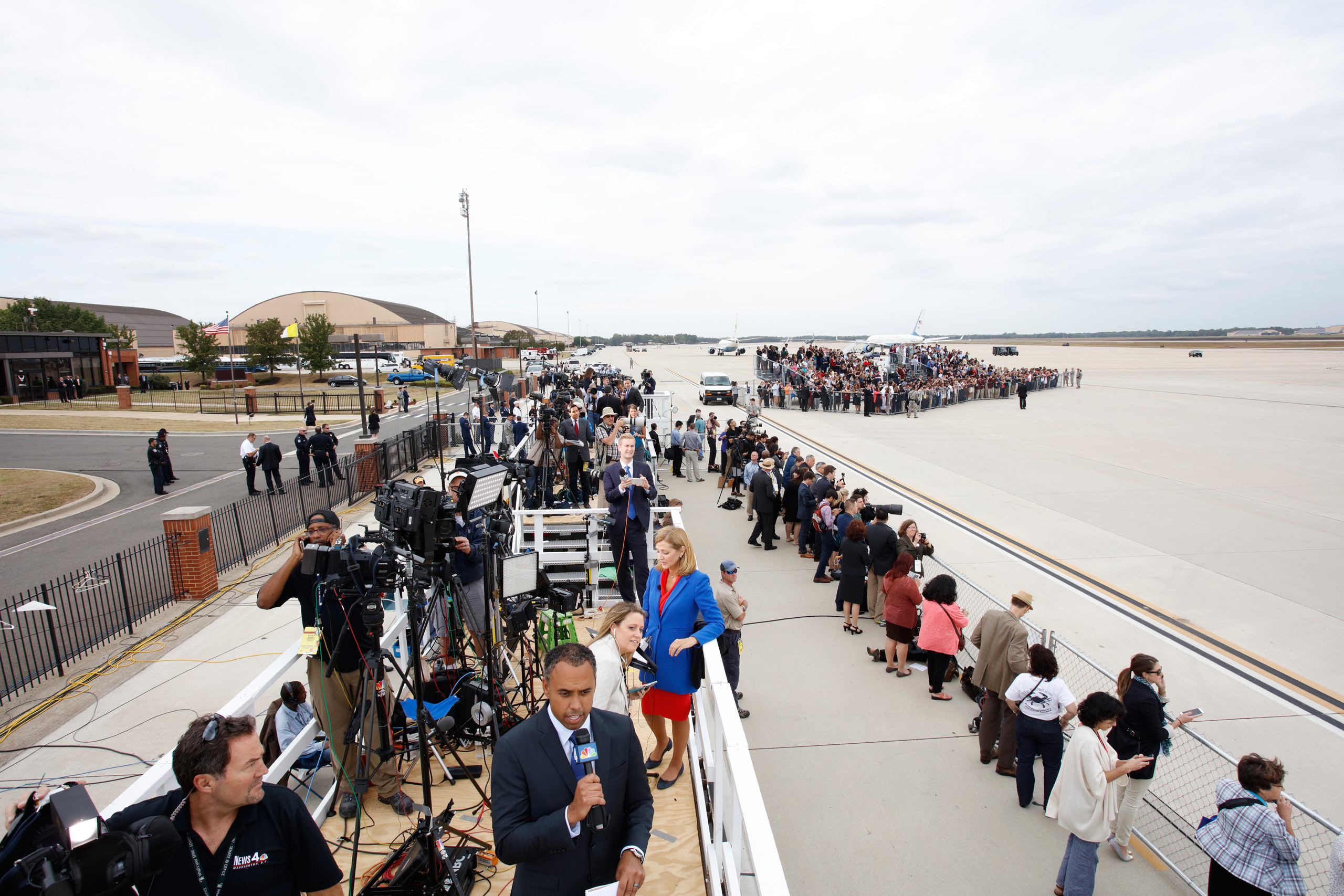 Members of the media await the arrival of Pope Francis  at Andrews Air Force Base, Md., Sept. 22, 2015.