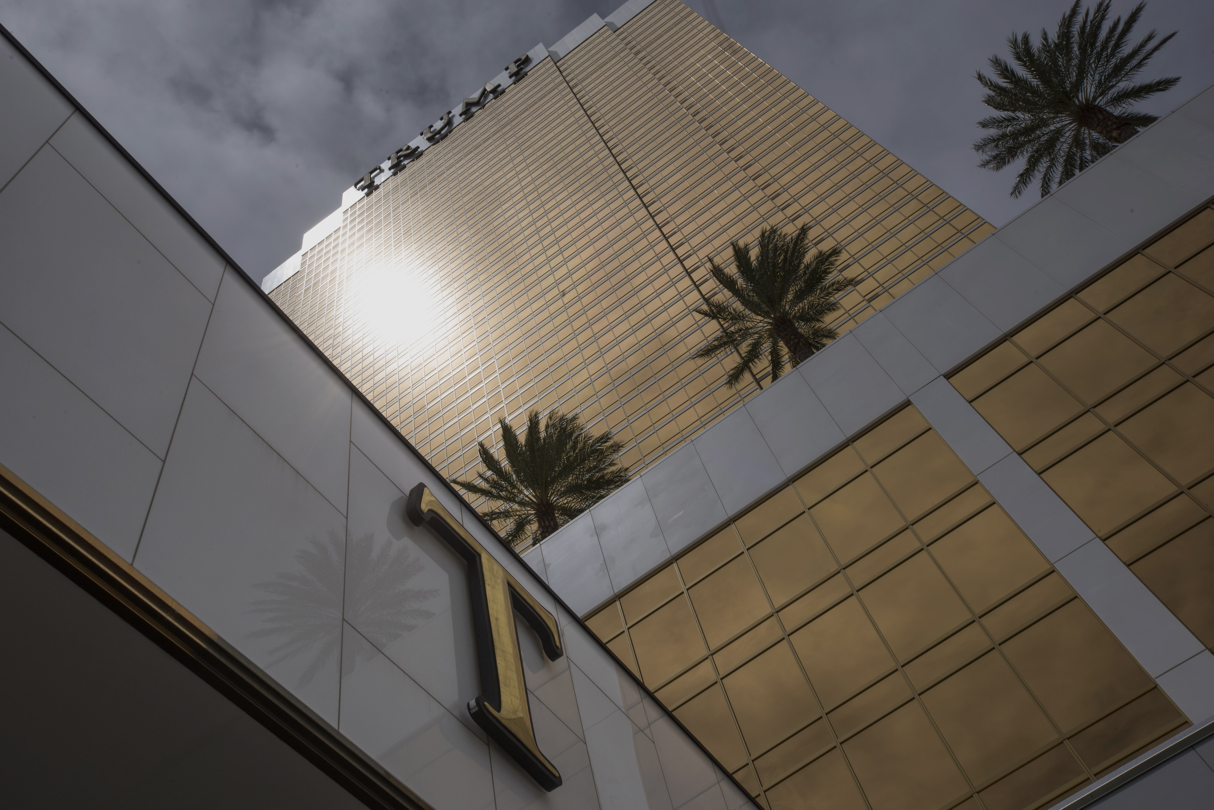 The Trump International Hotel stands in Las Vegas, Nevada on Aug. 5, 2015. (David Paul Morris—Bloomberg/Getty Images)