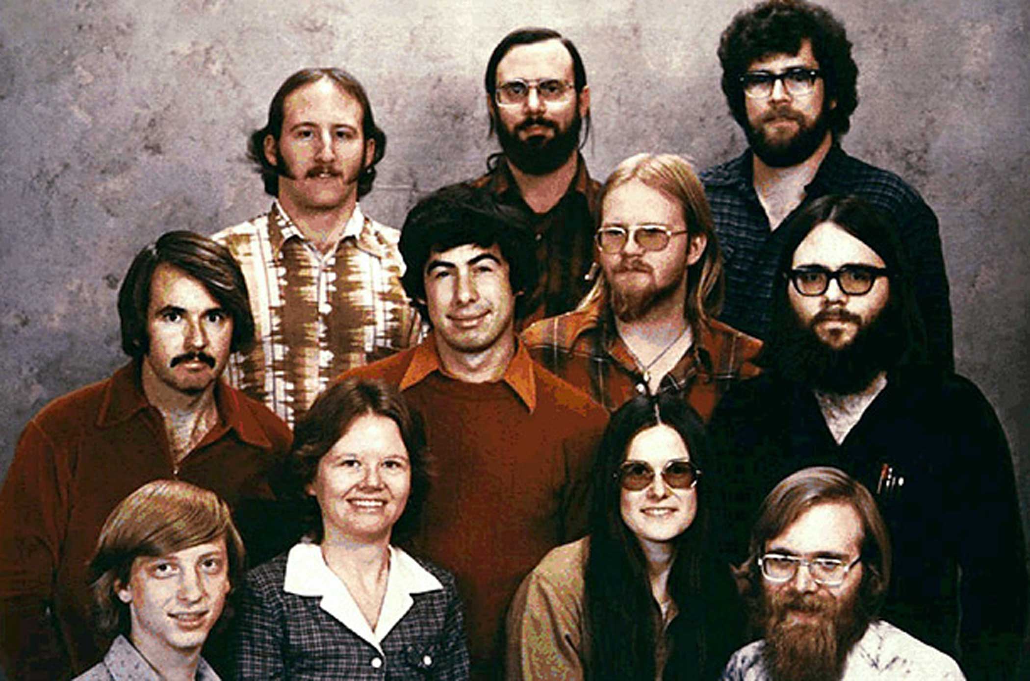 Microsoft foundering staff (L-R) (front) Bill Gates, Andrea Lewis, Marla Wood &amp; Paul Allen; (top) Steve Wood, Bob Wallace &amp; Jim Lane; (middle) Bob O'Rear, Bob Greenberg, March McDonald &amp; Gordon Letwin.