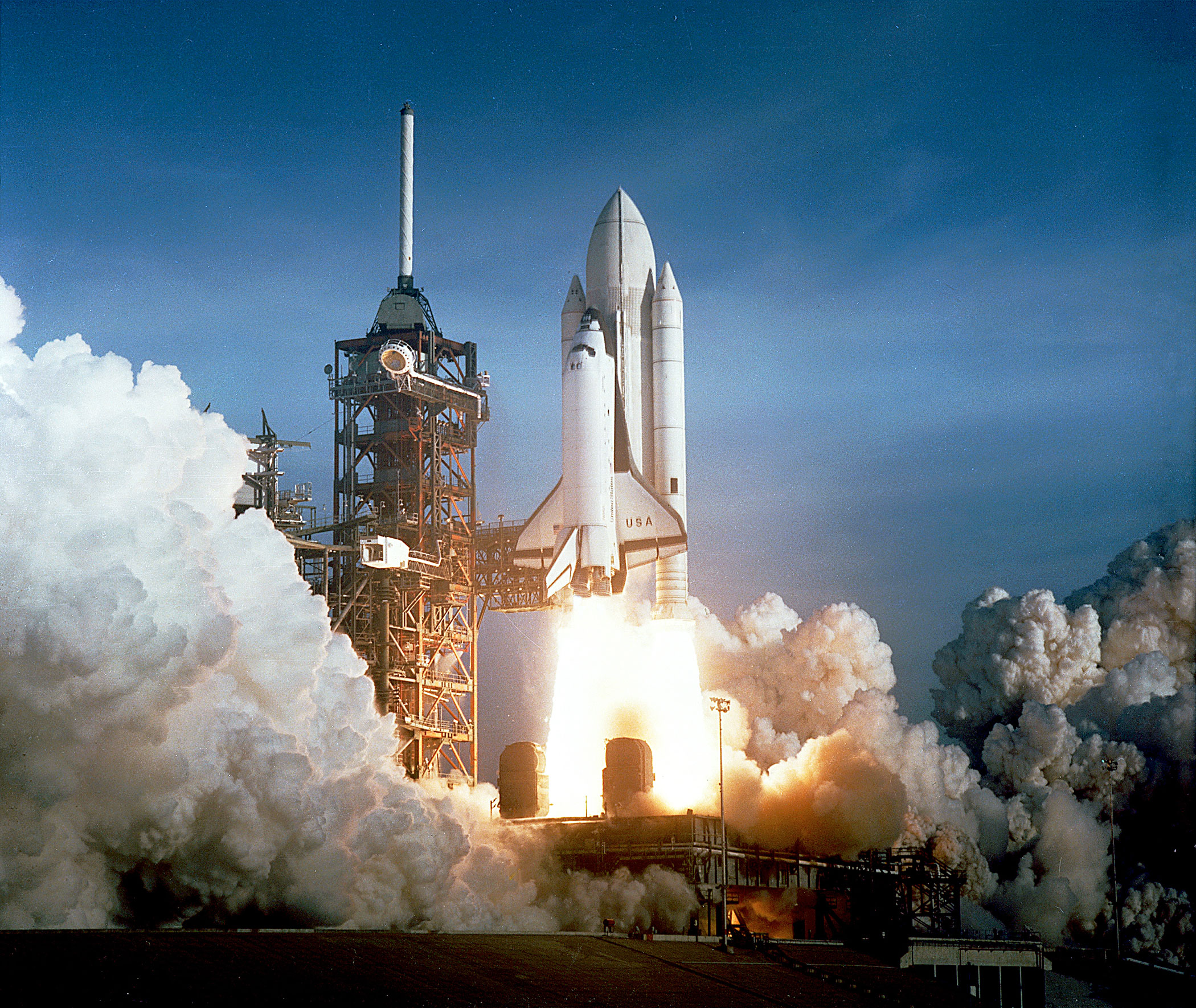 iconic-space-photos-first-shuttle-nasa