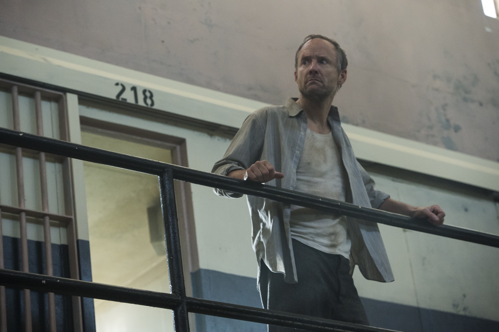 John Benjamin Hickey as Frank Winter in season two of WGN America’s critically acclaimed and Emmy-nominated drama MANHATTAN, premiering TUESDAY, October 13 at 9pm ET/8pm CT [CR: Greg Peters/ WGN America]