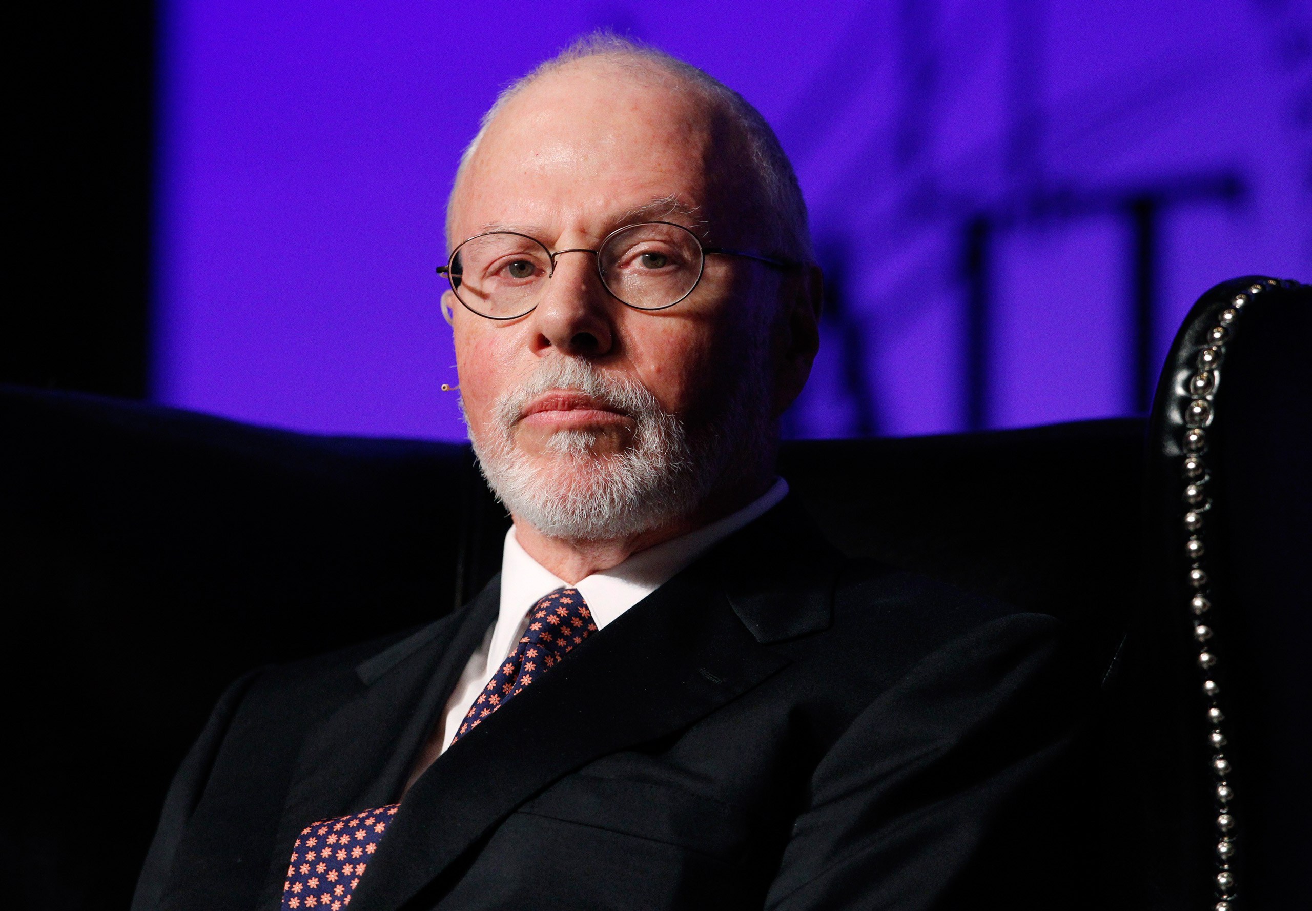 Paul Singer, founder, CEO, and co-chief investment officer for Elliott Management Corporation, attends the Skybridge Alternatives (SALT) Conference in Las Vegas, Nevada in this May 9, 2012, file photo. Billionaire New York investor Paul Singer sent a letter to dozens of other donors on October 30, 2015, declaring his support for Rubio in a major blow to the struggling campaign of former Florida Governor Jeb Bush, the newspaper said.  REUTERS/Steve Marcus/Files