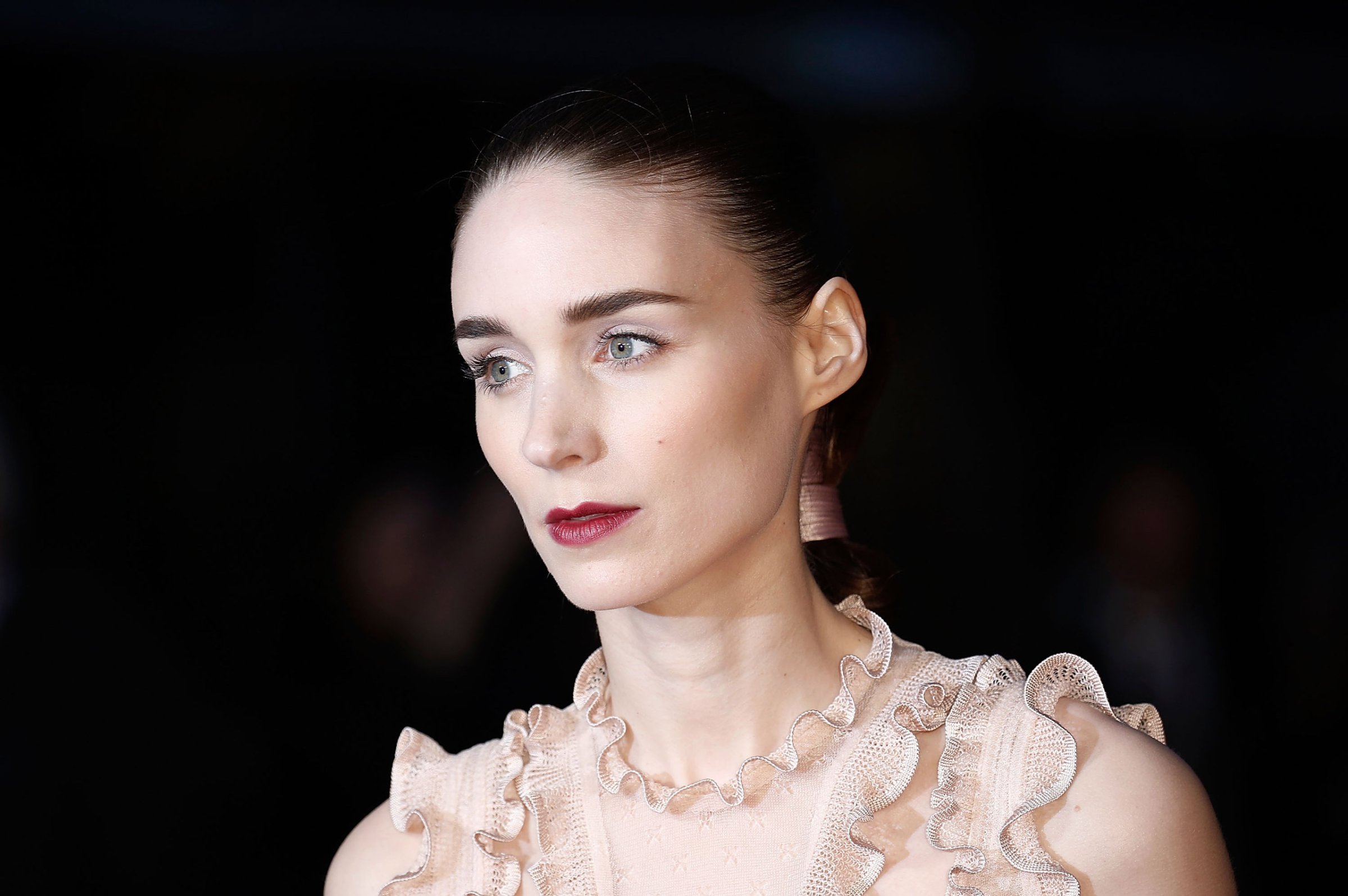 LONDON, ENGLAND - OCTOBER 14: Rooney Mara attends the "Carol" America Express Gala during the BFI London Film Festival, at the Odeon Leicester Square on October 14, 2015 in London, England. (Photo by John Phillips/Getty Images for BFI)