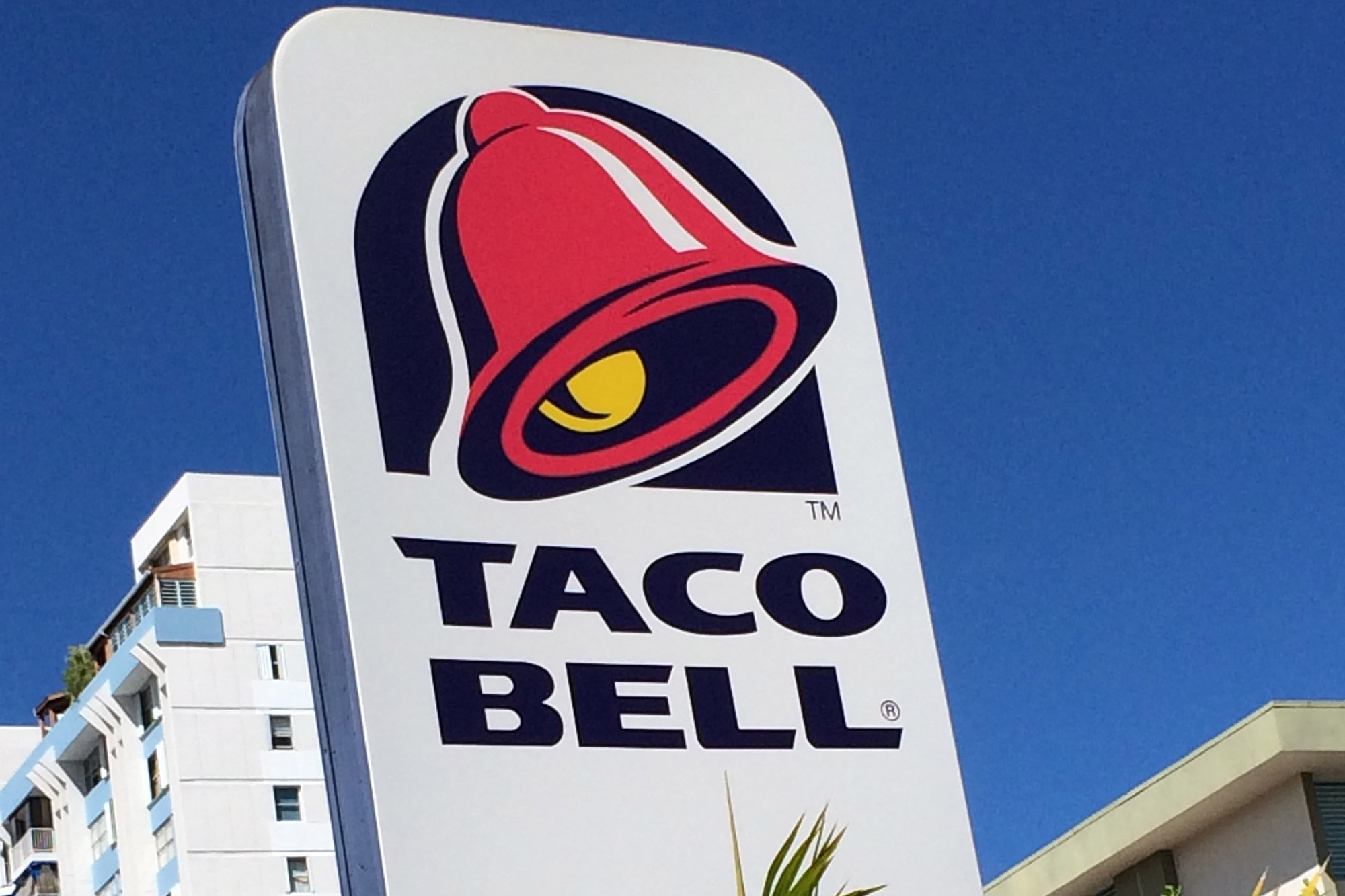 A Taco Bell sign is pictured in San Juan, Puerto Rico on Jan. 26, 2015. (Peter Johansky —Getty Images)