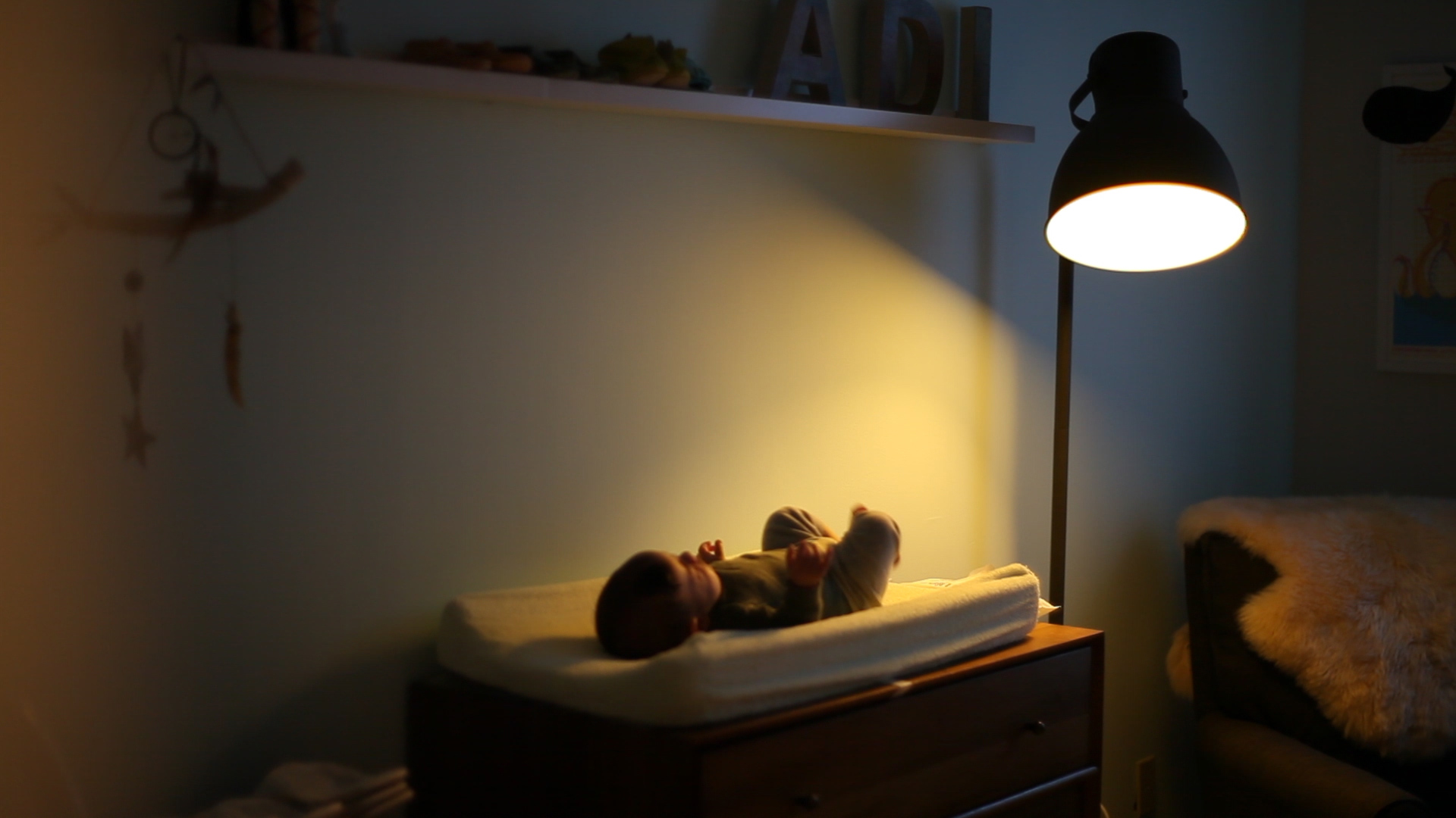 sleepy baby nursery light