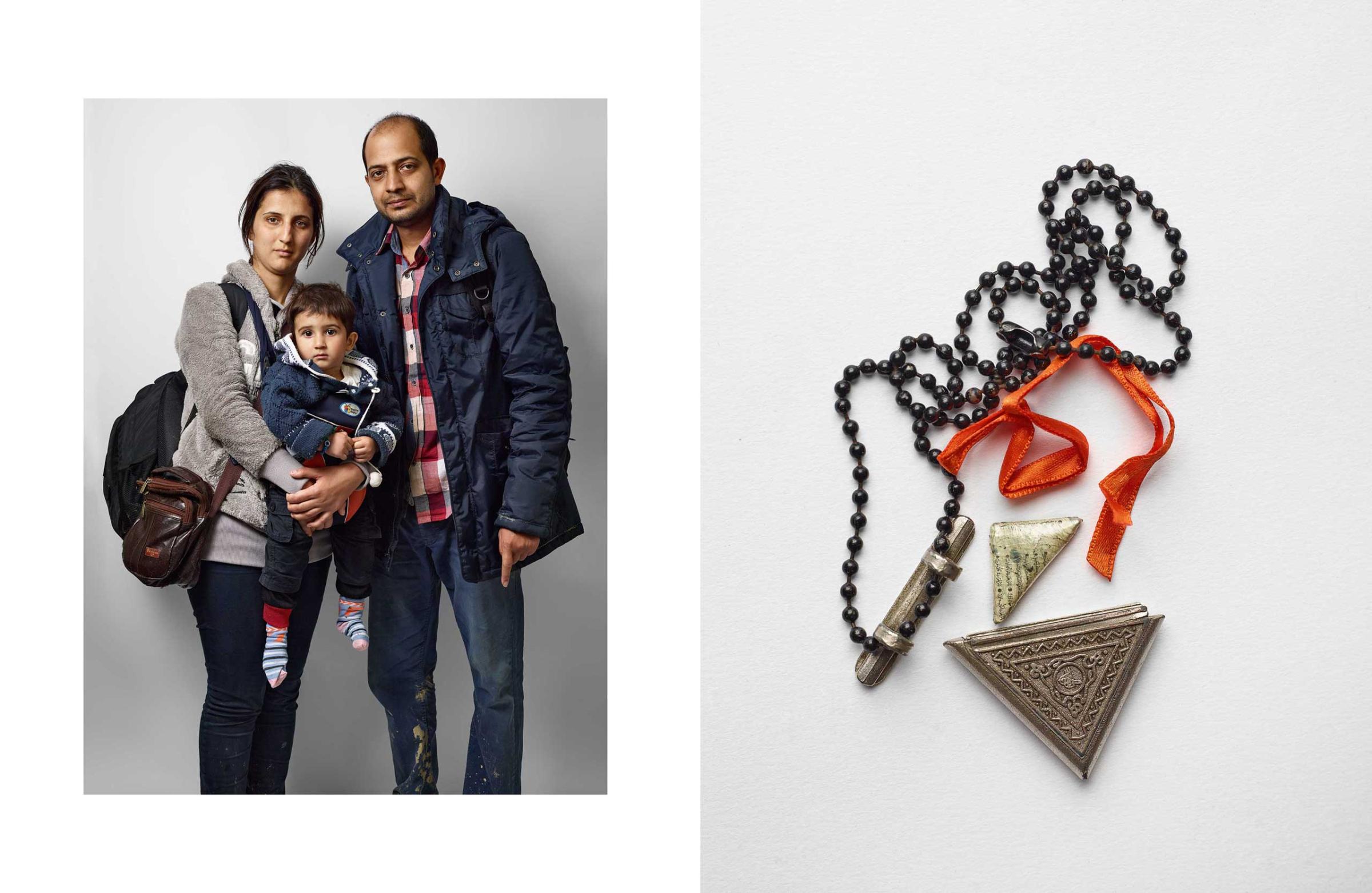 things-they-carried-refugees-nickelsdorf-james-mollison-09