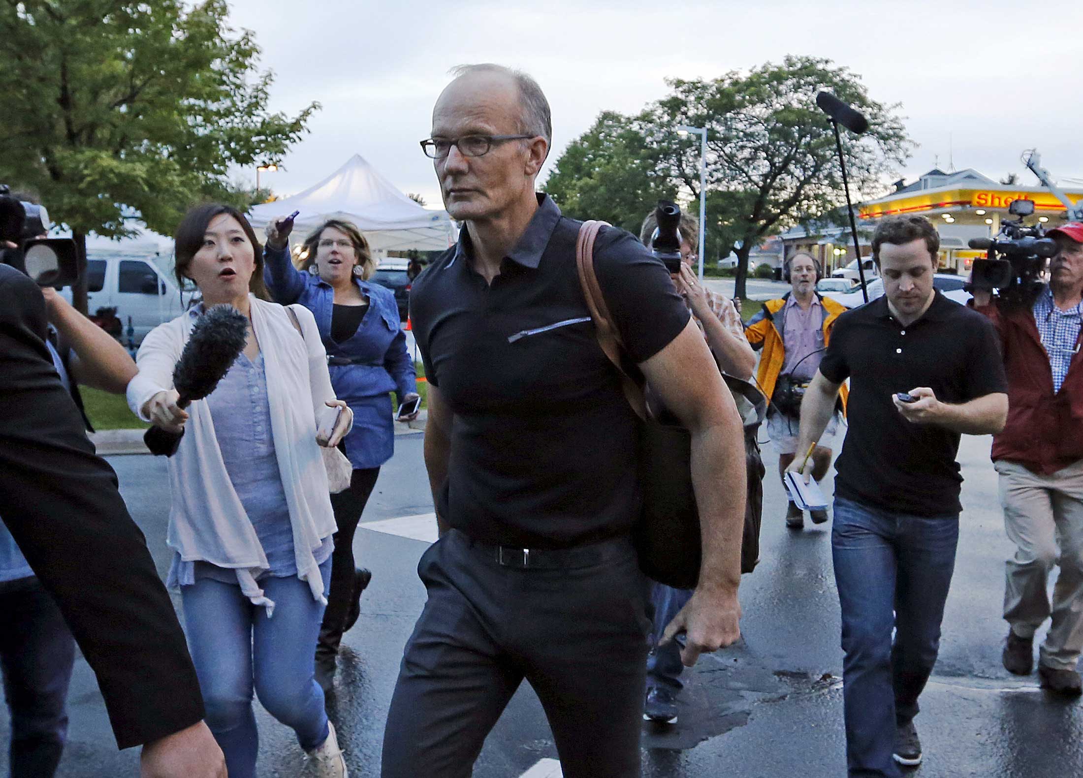 Walter Palmer arrives at the River Bluff Dental clinic in Bloomington